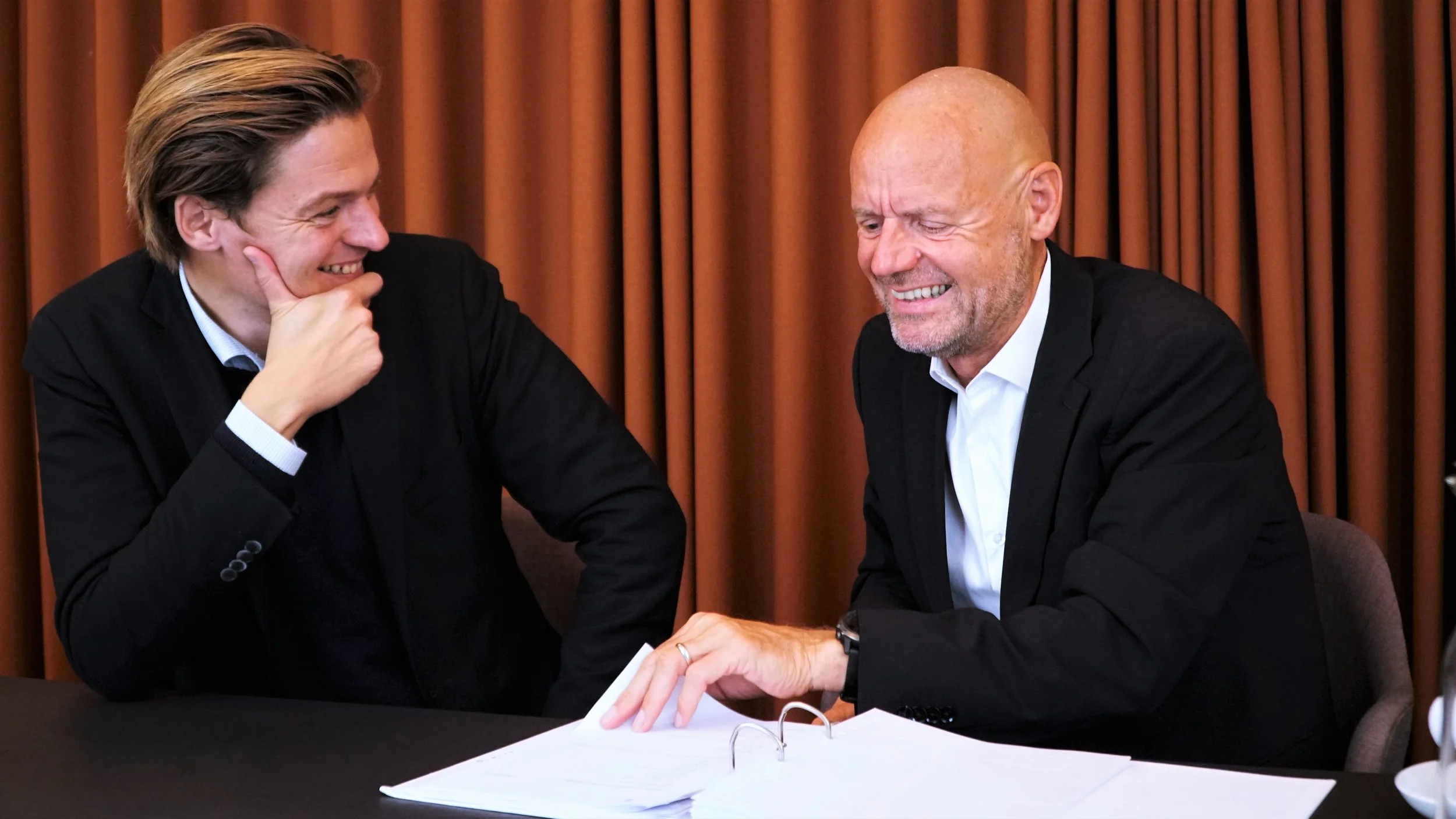 Fem gange Danish Crown skulle ud med sandheden