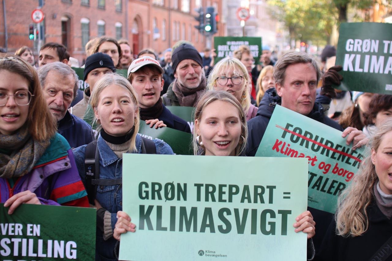 Alle generationer samlet for at redde grøn trepart