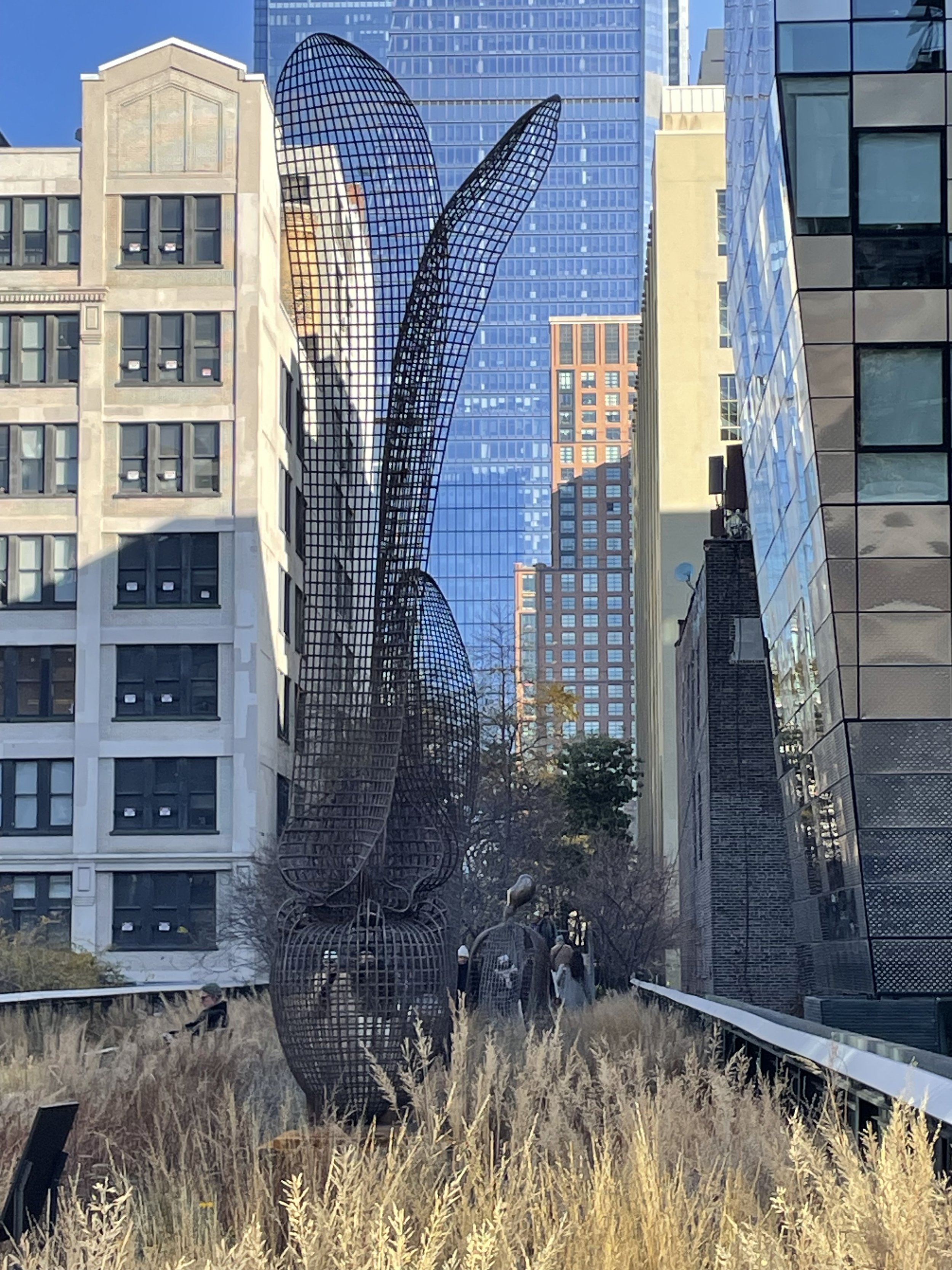 REVIEW: Review of Sopheap Pich’s Kânh Chhrôôl (Gluta Usitata), Melembu, and Khlông (Dipterocarpus Tuberculatus) at High Line, New York City