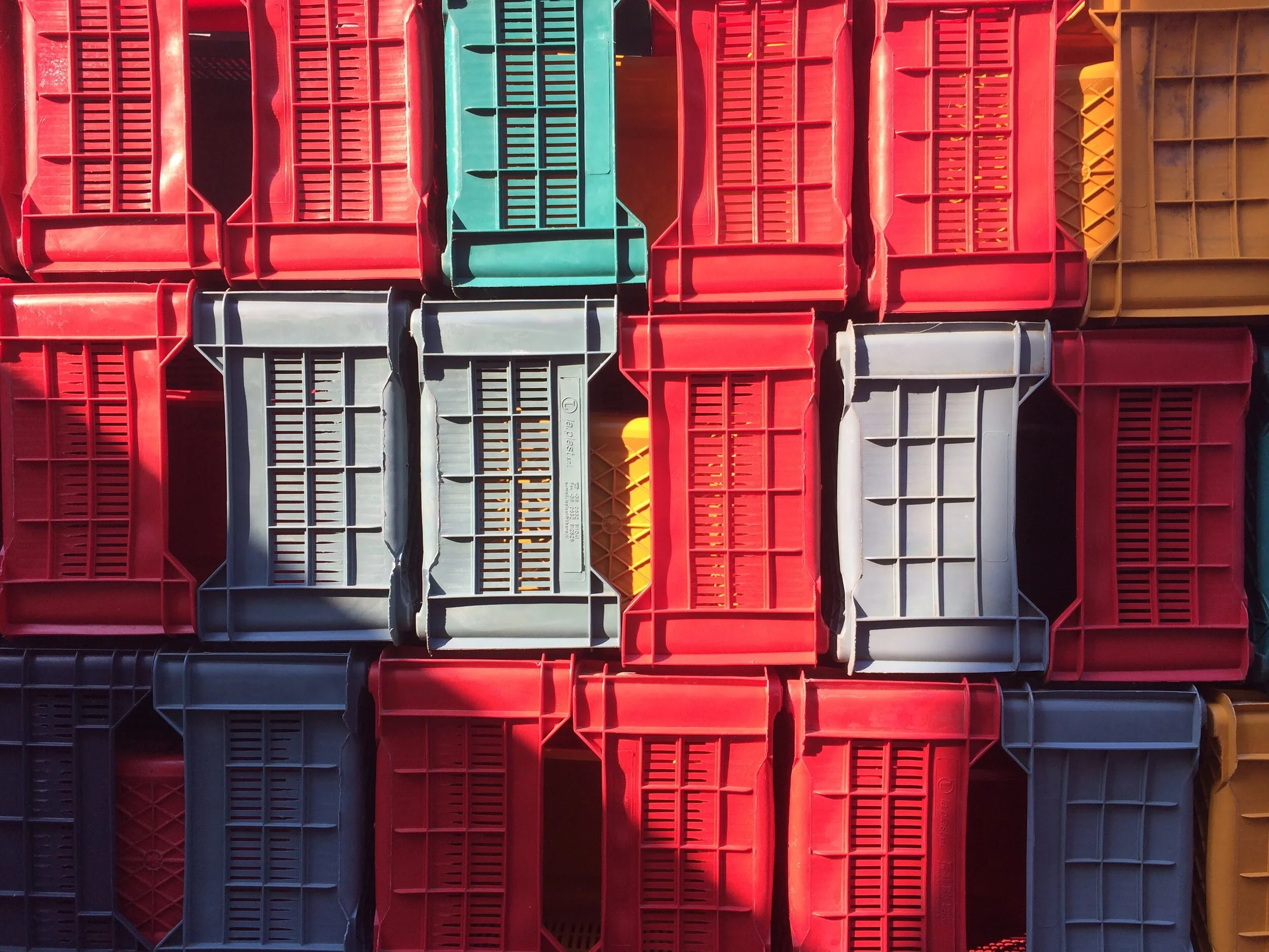 Frank Cornelissen Winery, Passopisciaro, Sicily (2017) 