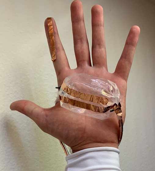 Inflatable VR Controller