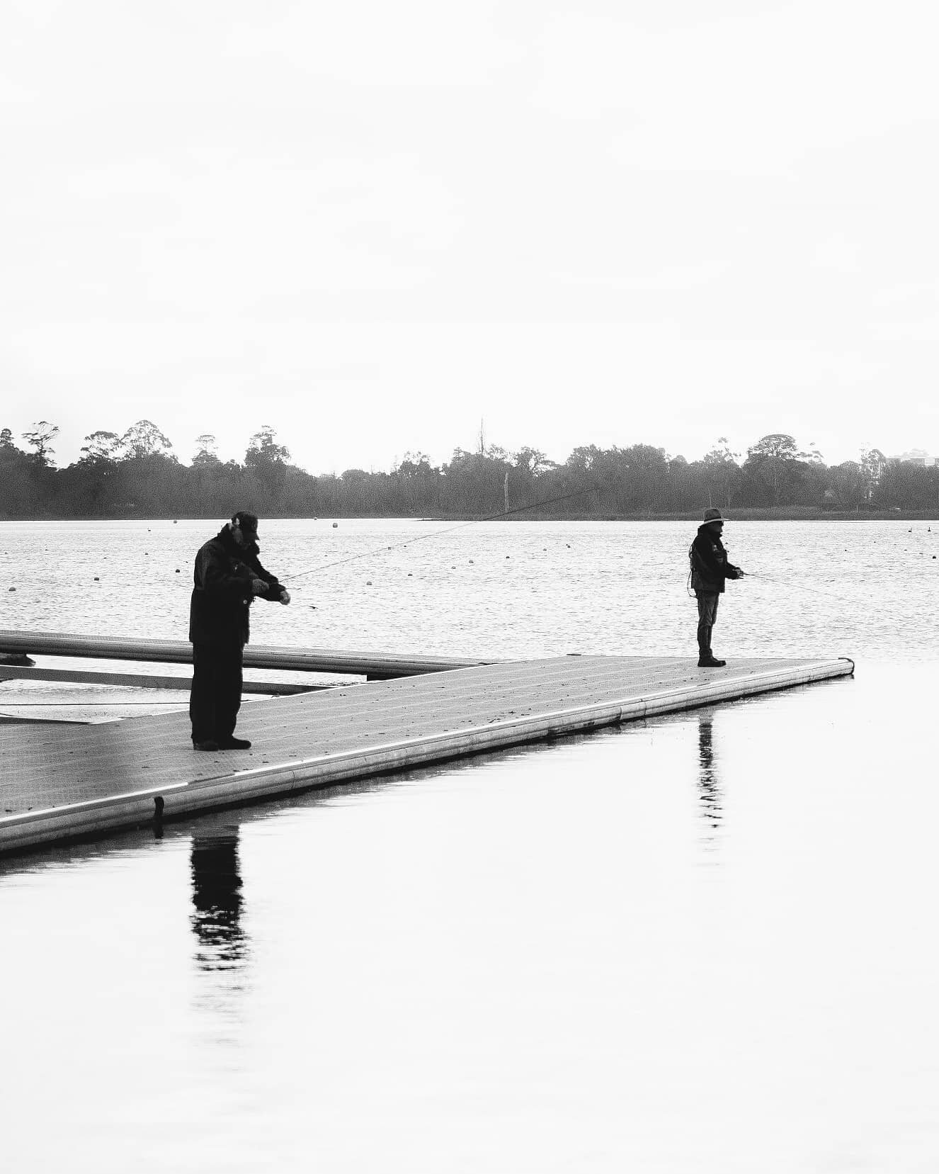 few inches apart! 
.
.
.
.
.
#fishing 
#blackandwhitephotography 
#blackandwhite 
#artistsoninstagram 
#instamood