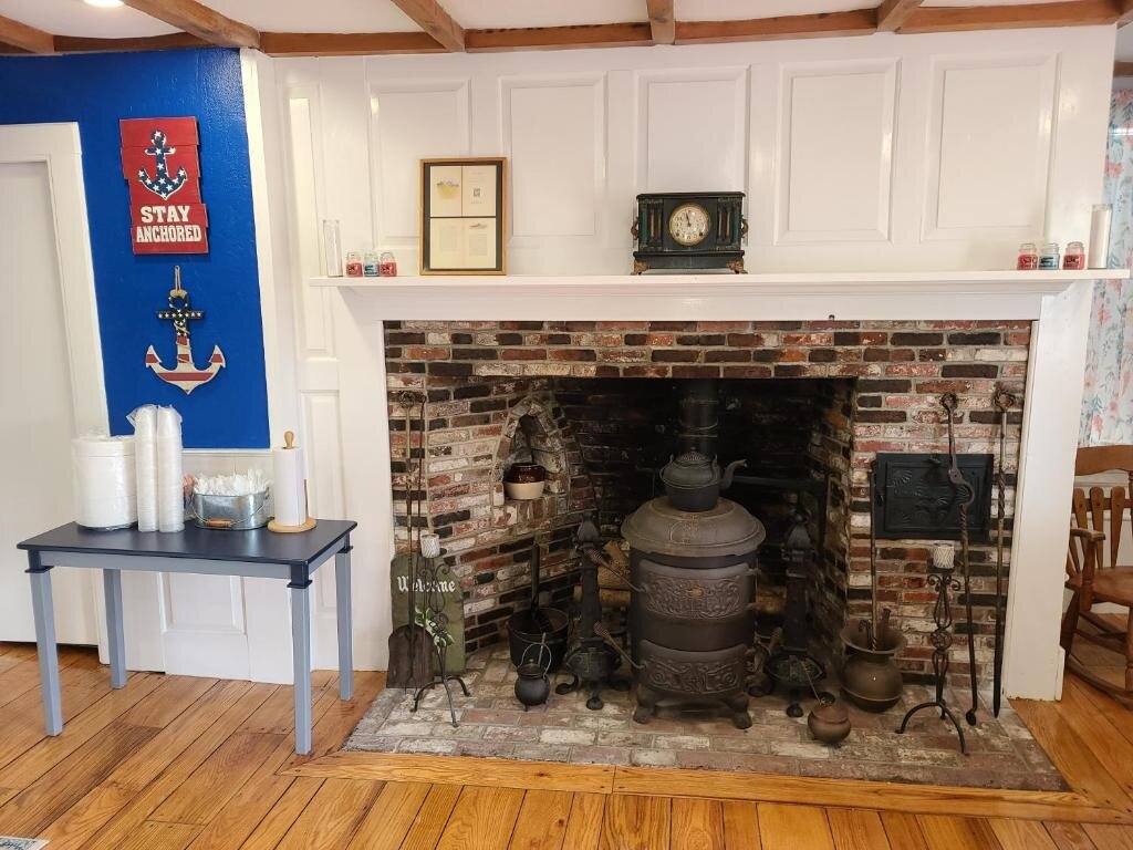 fireplace.jpg