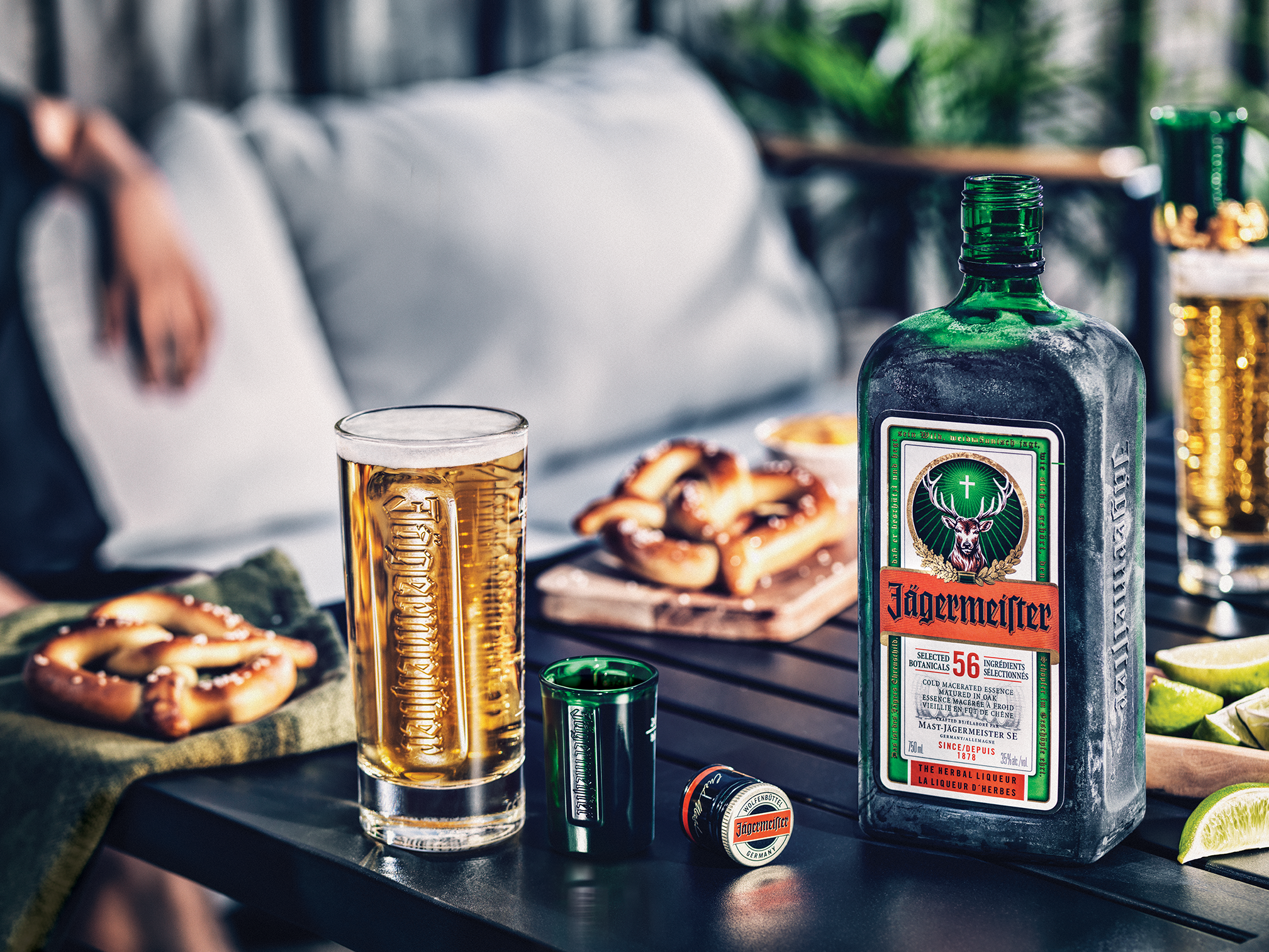 Jägermeister_0683_3 V1 CMYKx.png