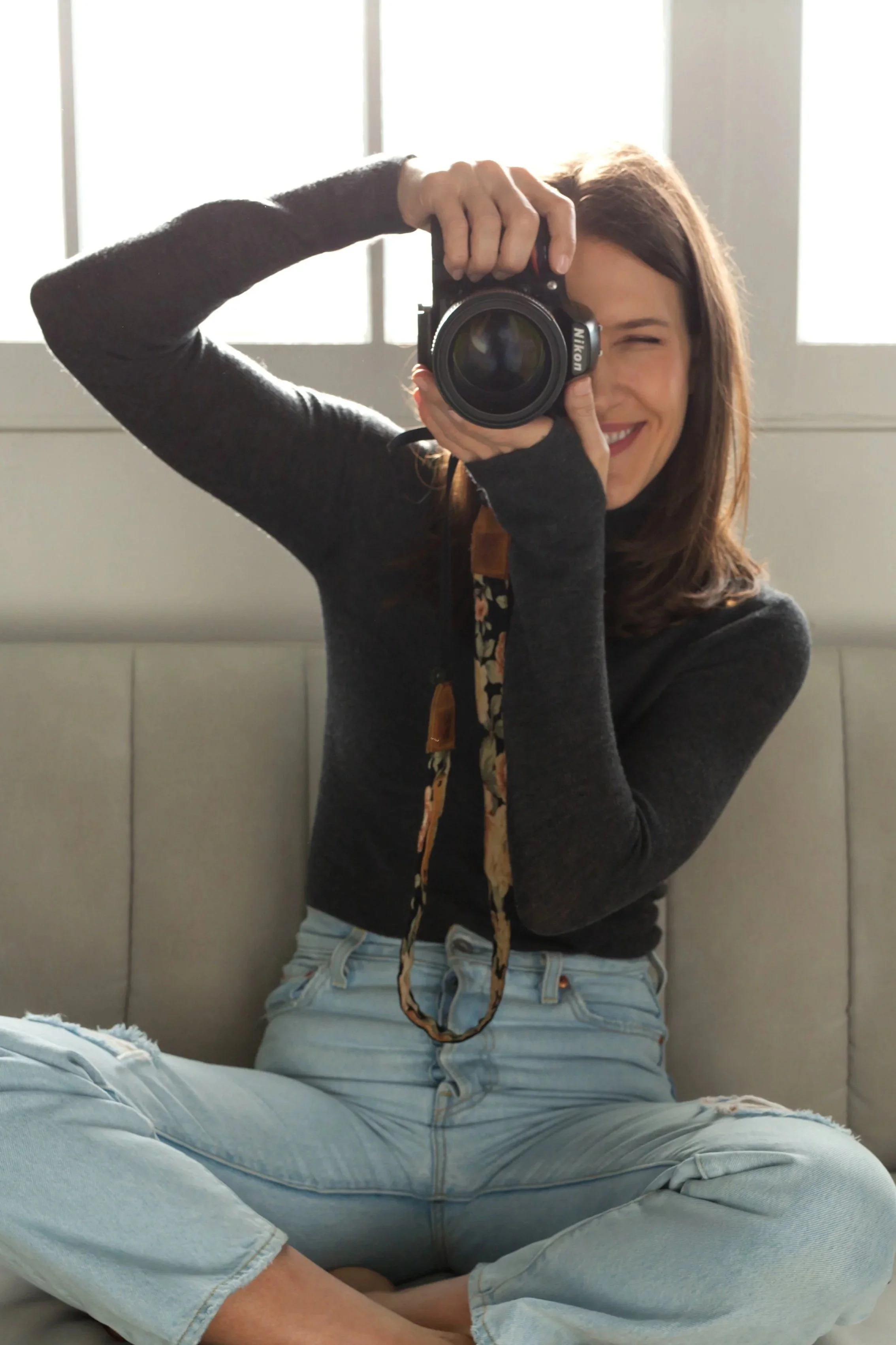 Vancouver headshot photographer offering confidence building photoshoots for professional women.