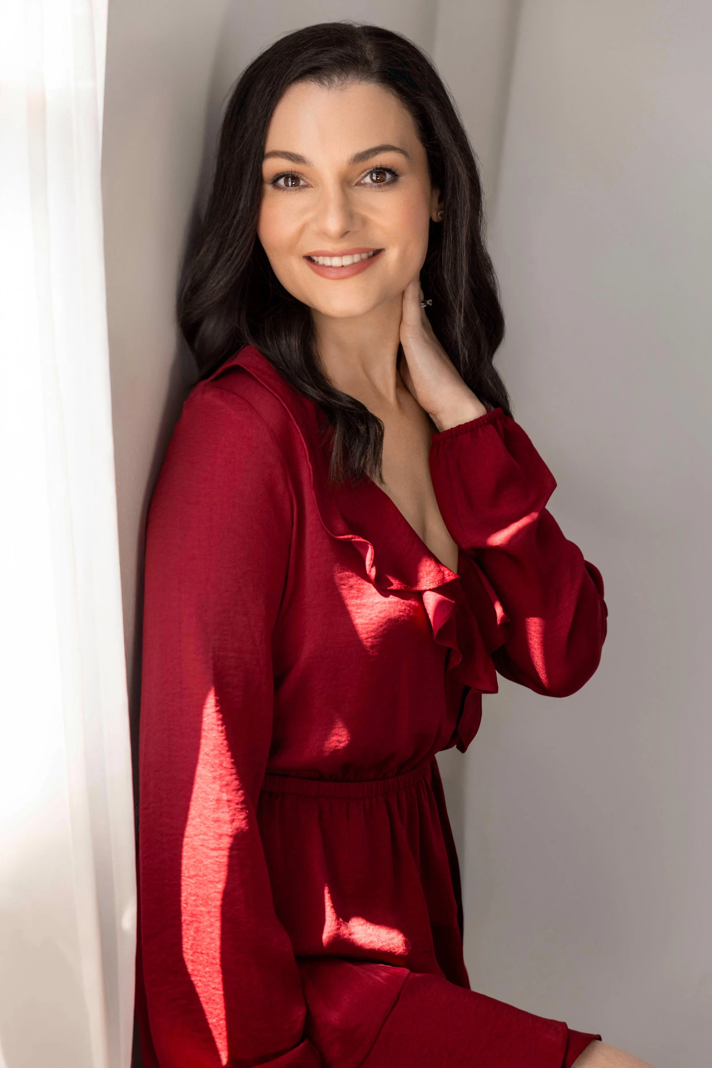 Professional headshot and personal branding portrait photographer in Vancouver.