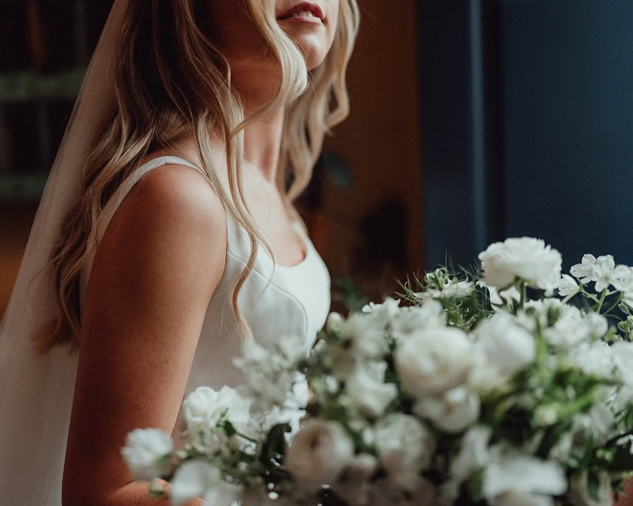 A wedding at @theradnorrooms in Bristol a couple of years ago✨
Photography: @emilystevephoto 
Hair: @abigailconstanzabridal 
Makeup: @ellehitchensmakeup 
Flowers: @verbena_floralstyling 
Dress: @perfectdaybride