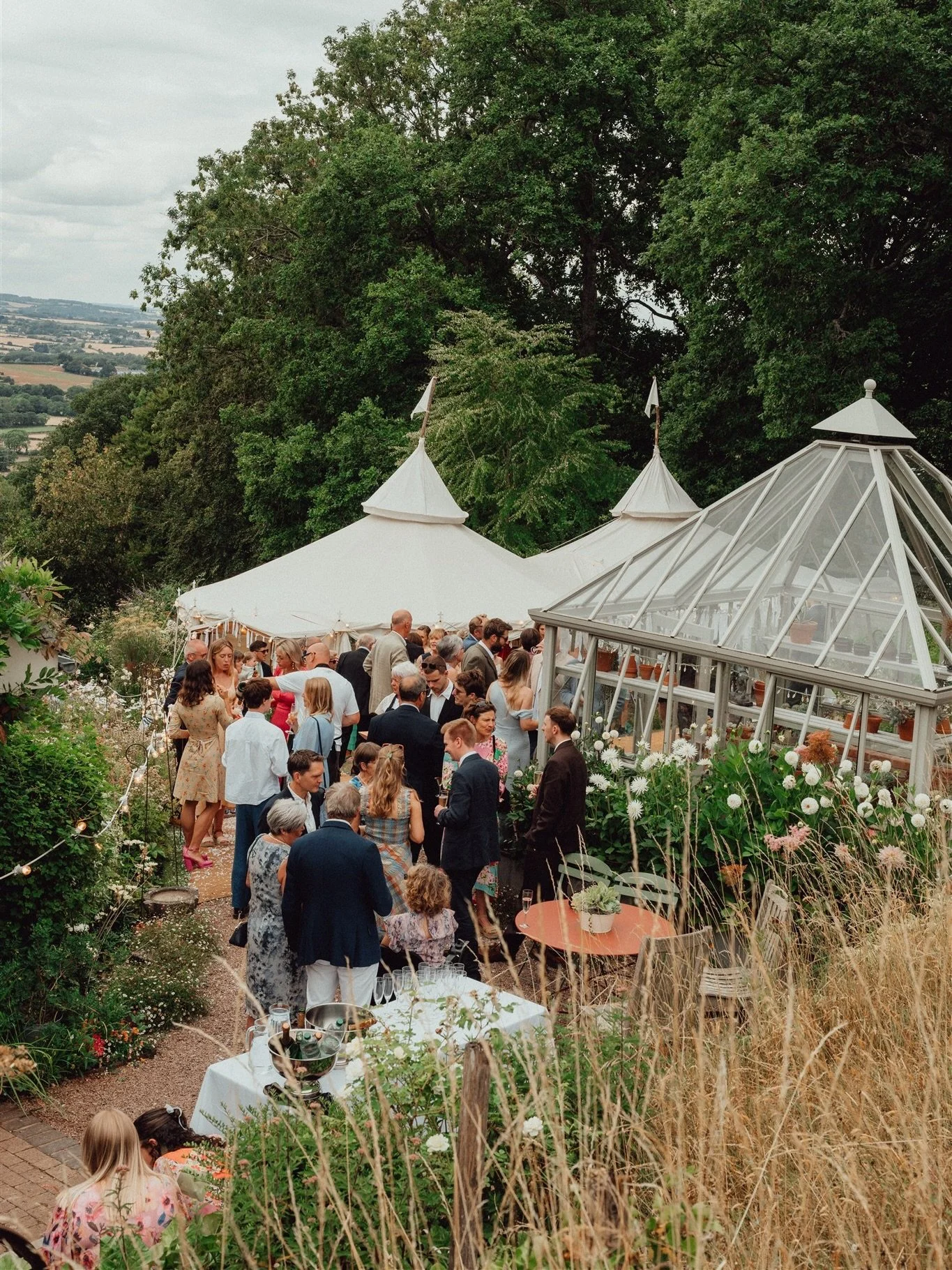 Scenes from a garden wedding 🌿

Photography: @emilystevephoto 
Dress: @liliacassceremonial 
Hair: @redshairco 
Suit: @charlestyrwhitt
