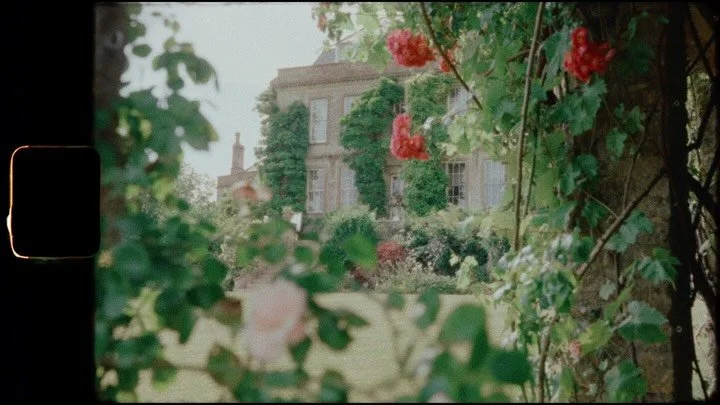 This venue is a dream ❤️

Photography &amp; video: @emilystevephoto 
Venue: @hamswellhouse 
Flowers: @flowersbypassion 
Dress: @kyhabride 
Planner: @lucyannevents 
Catering: @epiccaterersuk 
String duo: @serenitystringduo 
Table linen: @theknottednap