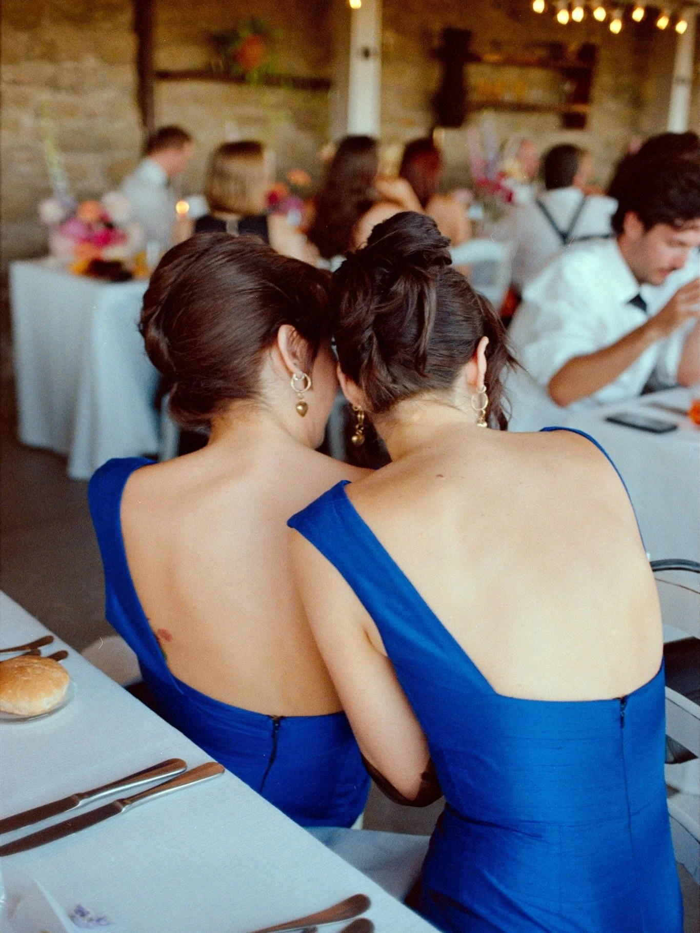 Can&rsquo;t wait to shoot here again 🇮🇹 

Photography &amp; video: @emilystevephoto 
Venue: @casabruciata 
Hair &amp; makeup: @makeupitalybyjulia 
Flowers: @luisagervasi_floralevents