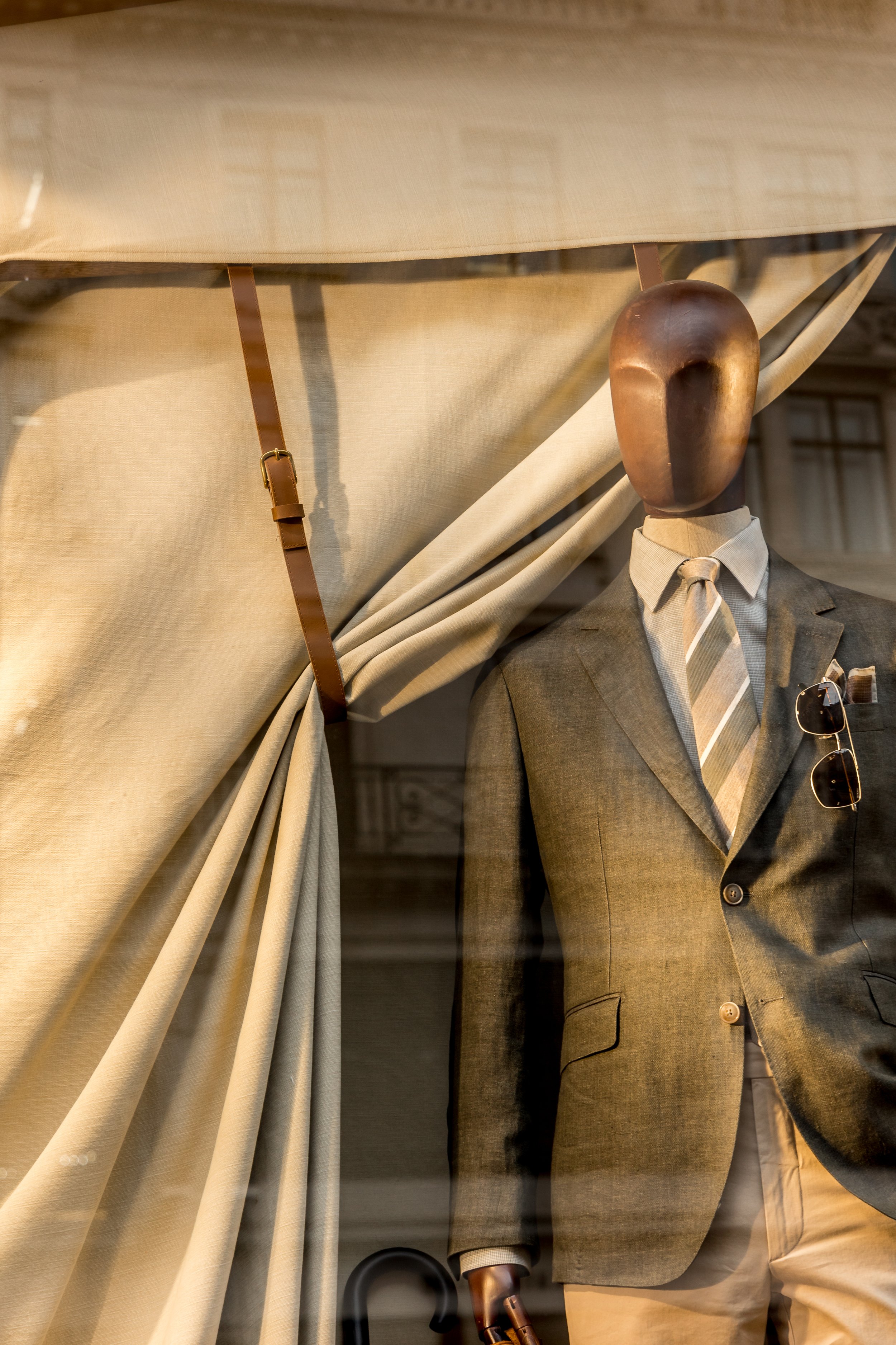 Hackett_RegentSt-4000px-282A7411.jpg