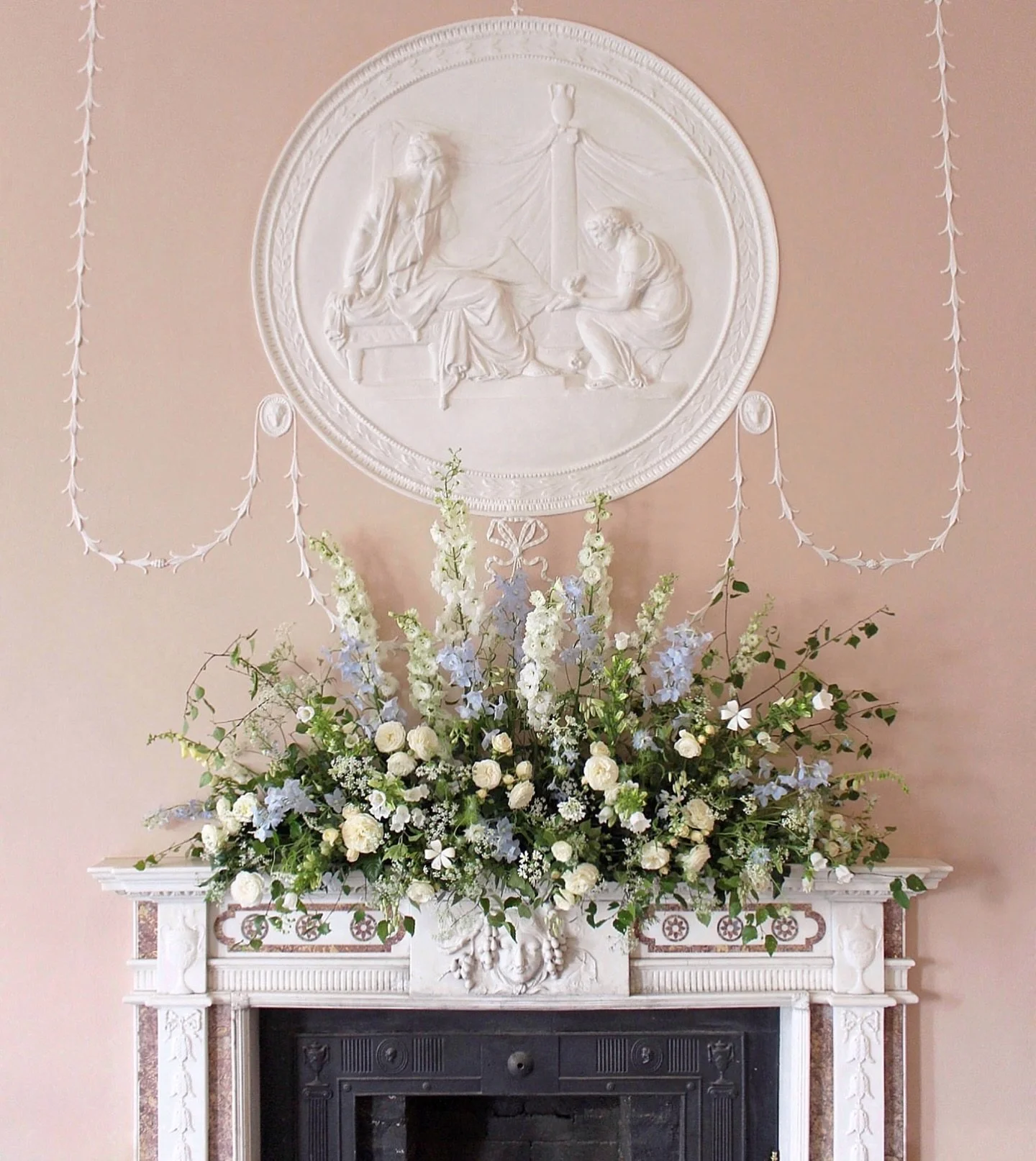 Powder blue and soft white floral mantle arrangement in the stunning Lady Helen room @mountjulietestate for Tara &amp; Mark 🕊️

The beautiful blousey garden roses grown by @fleur_studio_ 🤍