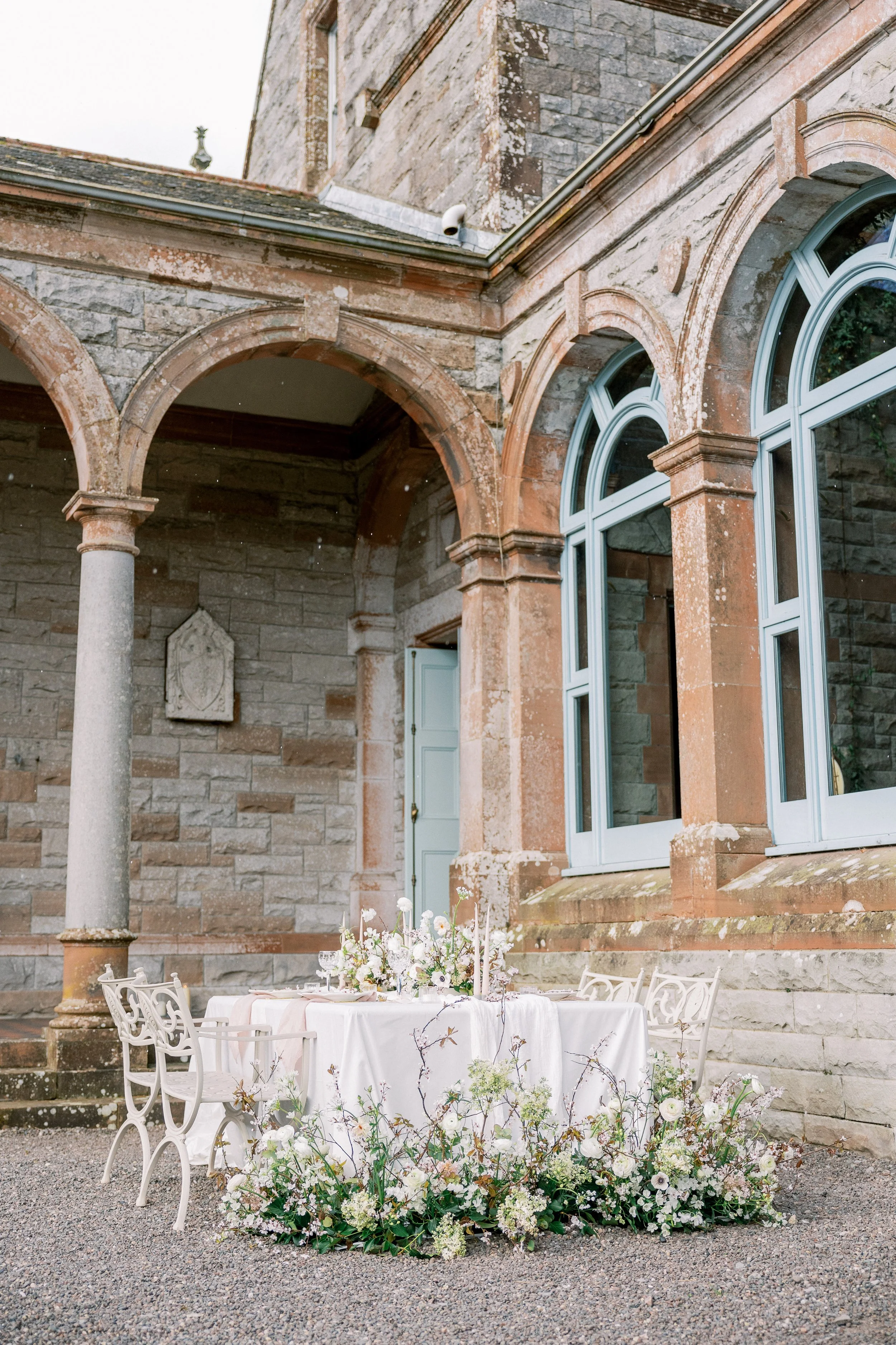 castle-leslie-wedding-editorial-by-fine-art-wedding-photographer-and-videographer-team-in-ireland-wonder-and-magic-48.jpg