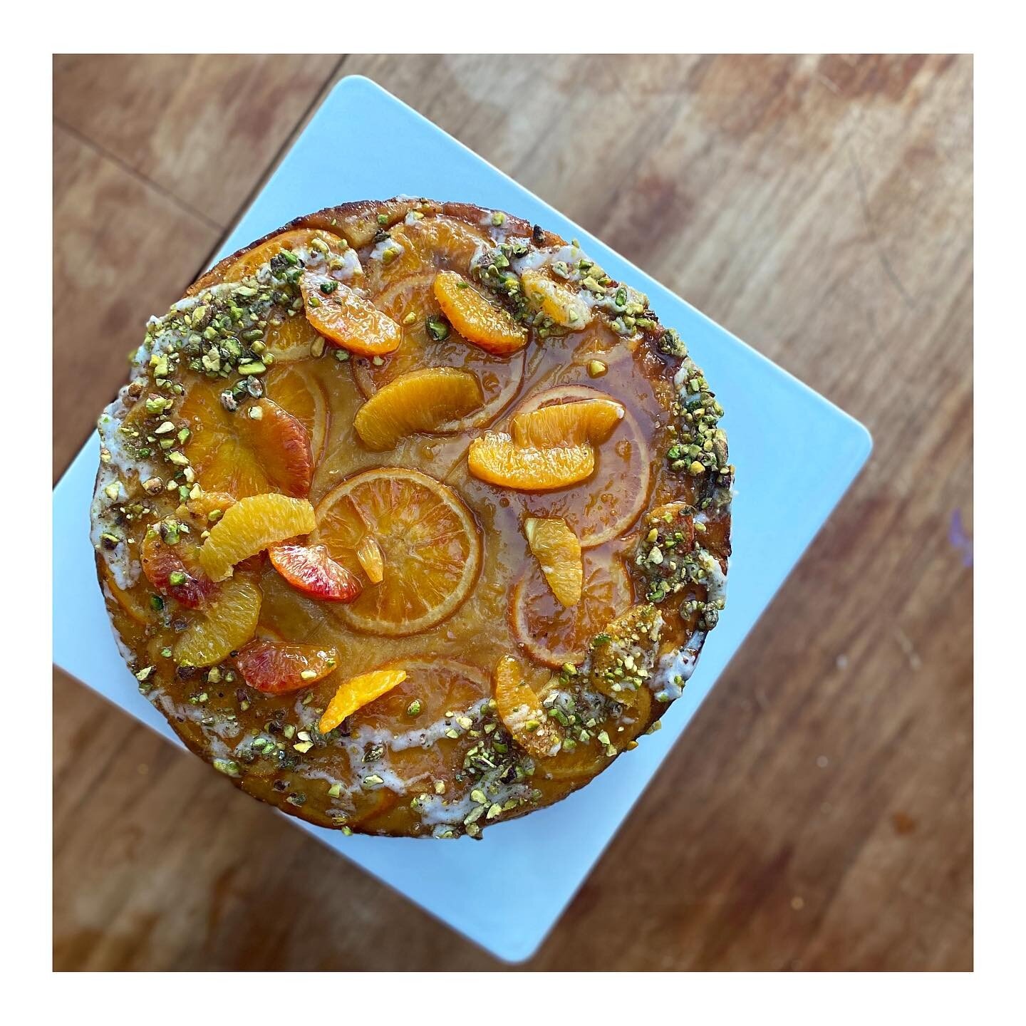 &bull; The Staple Blood Orange &amp; Almond Cake &bull; with Caramelised Oranges , Lemon Drizzle &amp; Pistachios. It&rsquo;s also Gluten Free &bull; 
.
.
.
#staple 
#bakerycafe 
#bloodorange 
#broadstairs #westgateonsea #ramsgate #margate #thanet