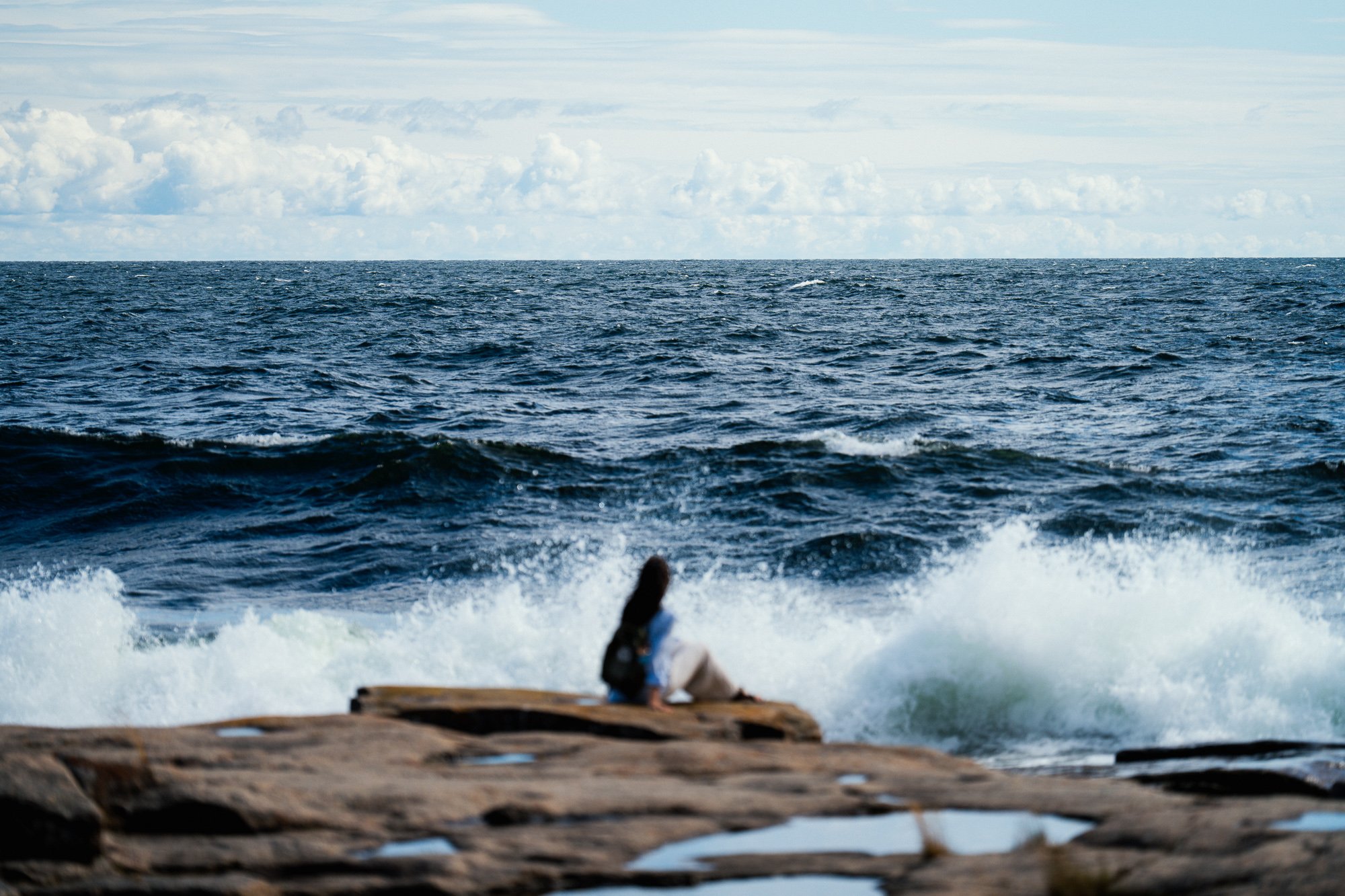 hoga-kusten-coastline-ocean-waves-rodsidan-solitude-sea-summer-©Filved Agency Sami Laitinen.jpg