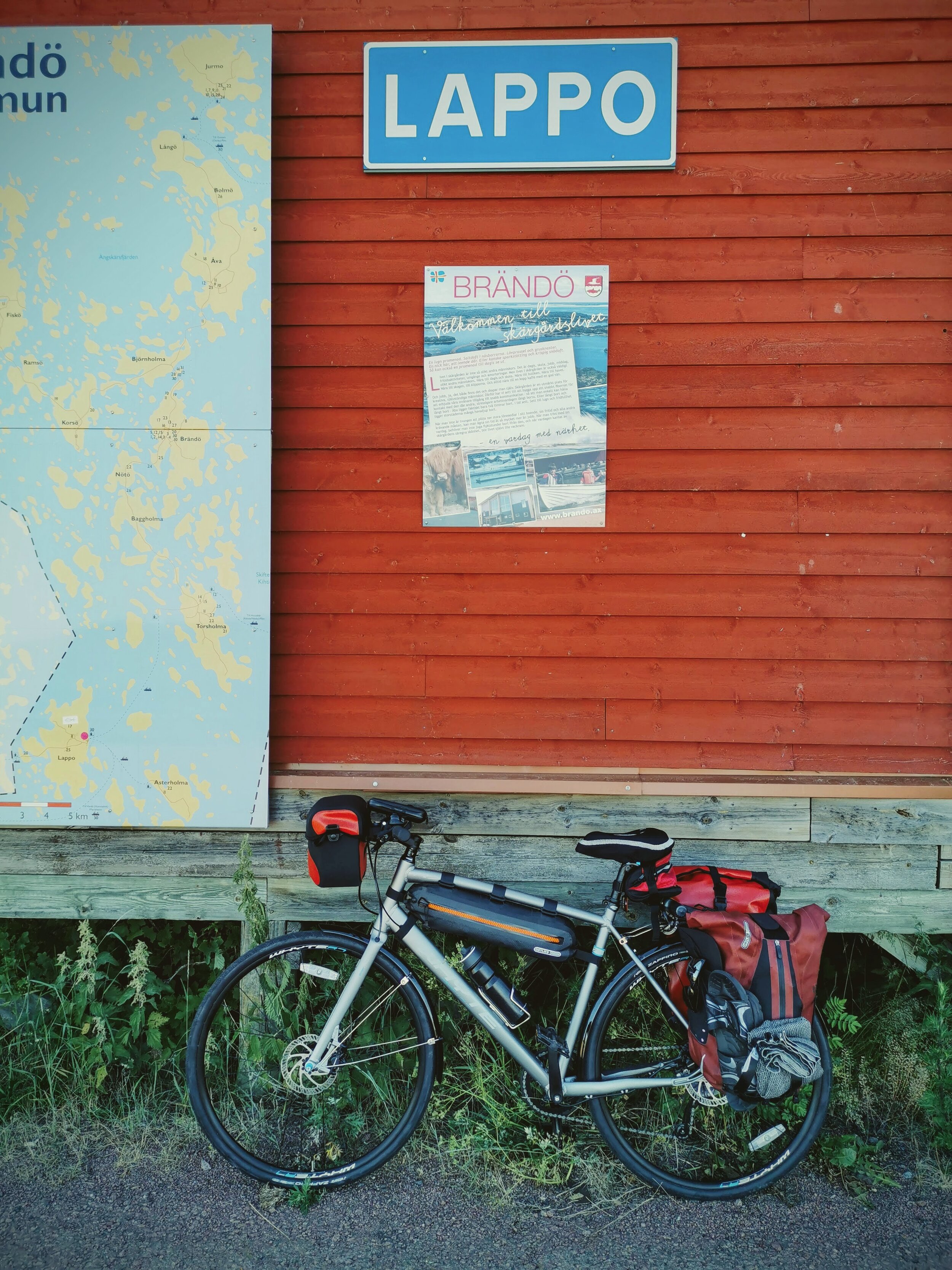 Aland_Archipelago_Biking_Summer_Bikepacking_Bike_Whyte_Sportax.jpg
