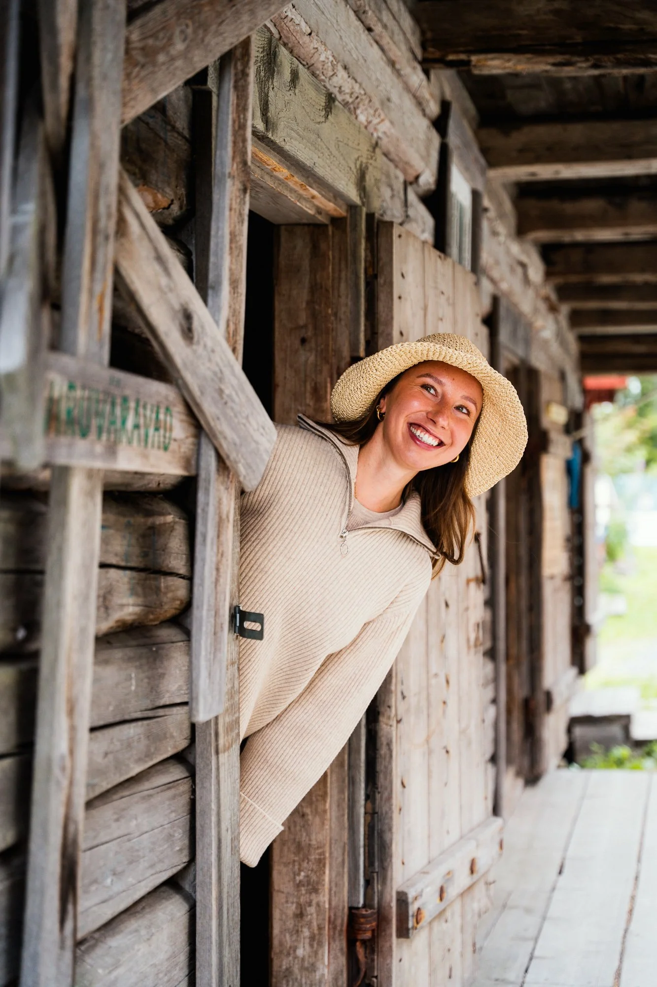 hoga-kusten-wooden-cabin-lifestyle-portrait-travel-summer-©Filved Agency Sami Laitinen.jpg