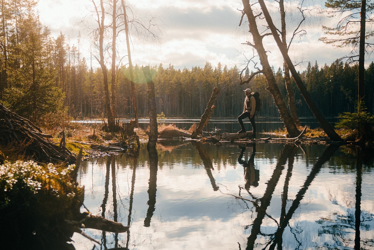 Hiking_Finland_Suomi_Wilderness_Retkeily_Vaellus_Joki©Sami Laitinen.jpg