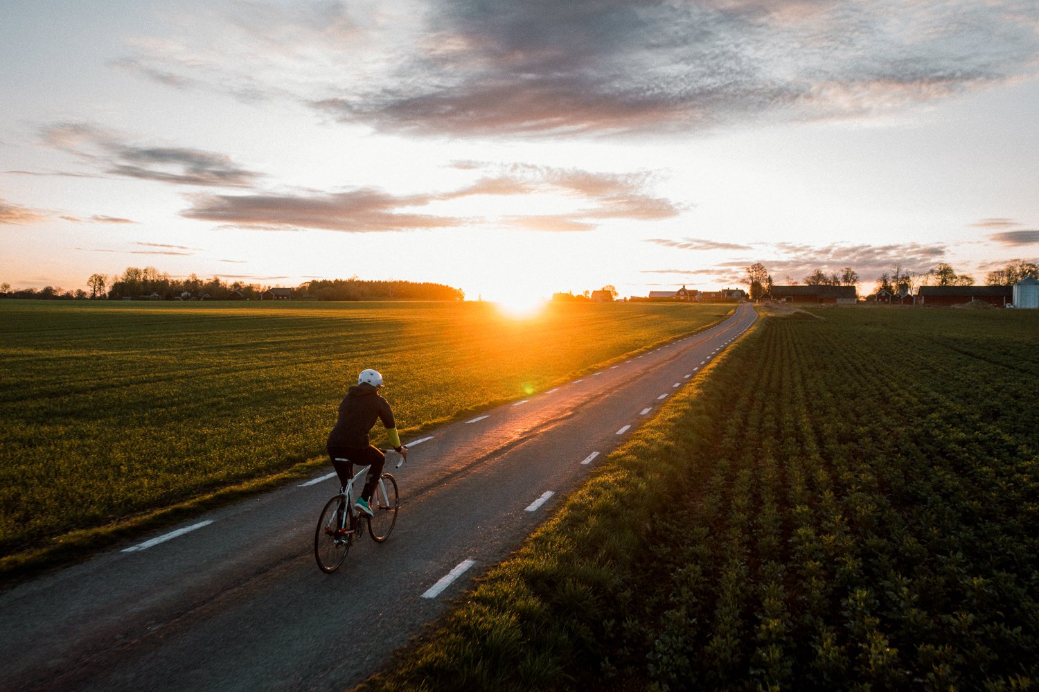 Bicycle_Polkupyörä_Pyöräily_Cycling_Sweden_Gotland_Sunrise_Countryside©Sami Laitinen.jpg