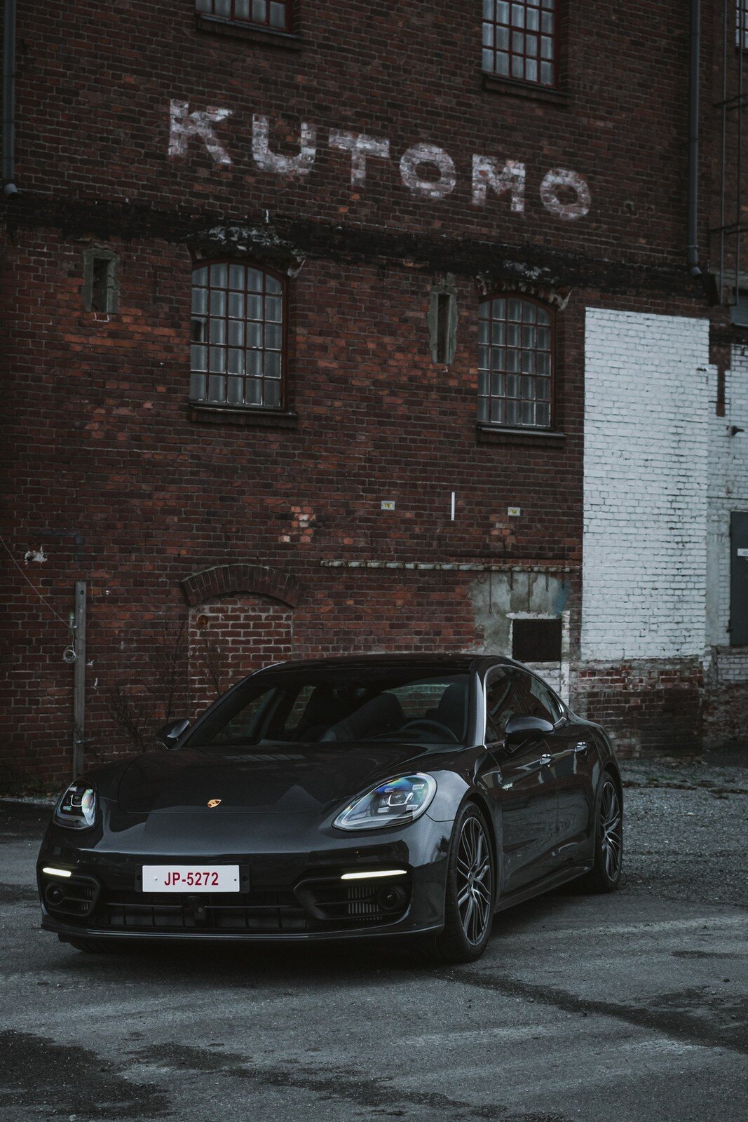 Porsche_Panamera_4S_Turku_Finland_Sports Car_Sami Laitinen_2.jpg