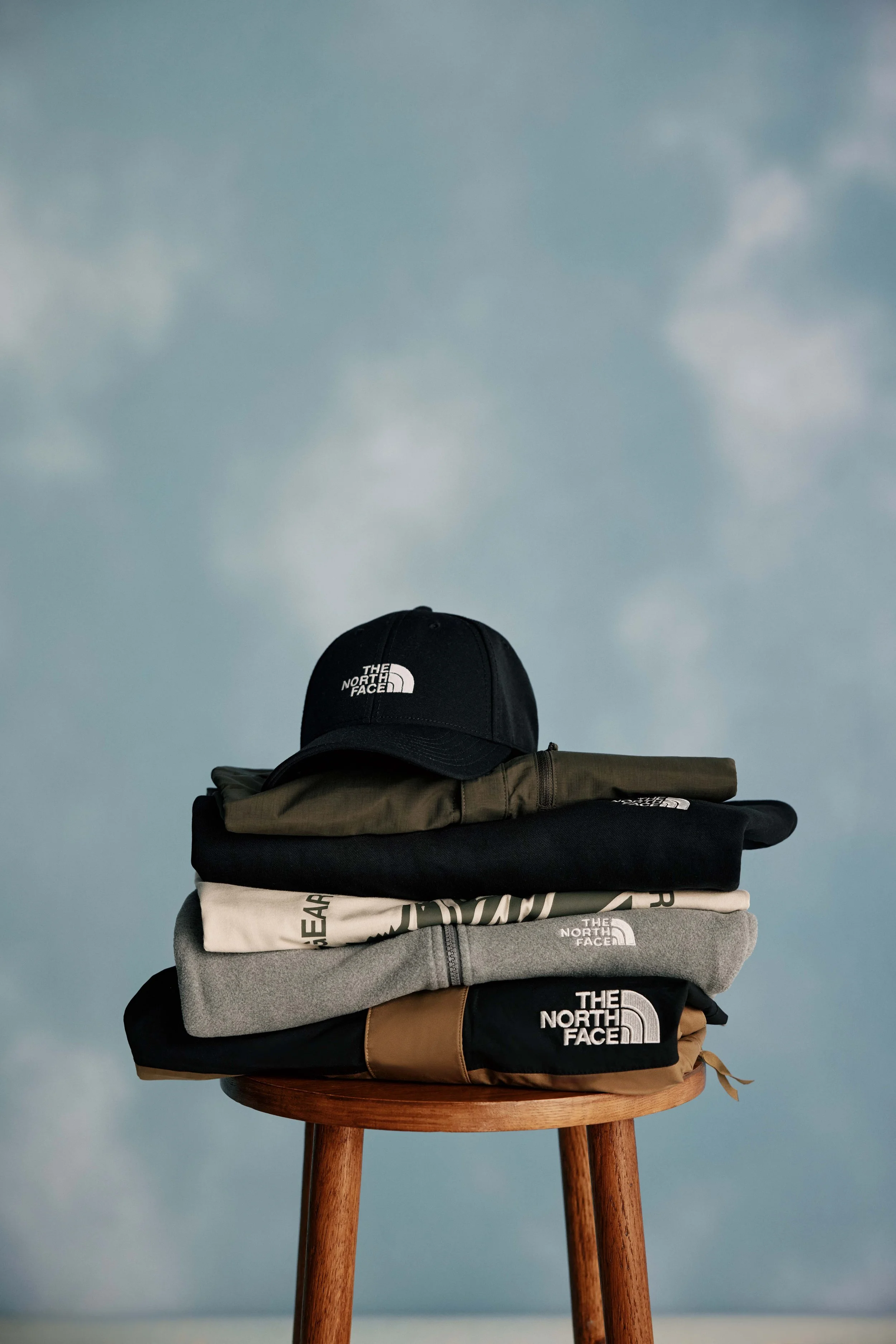 d08STILL LIFE058g.jpg