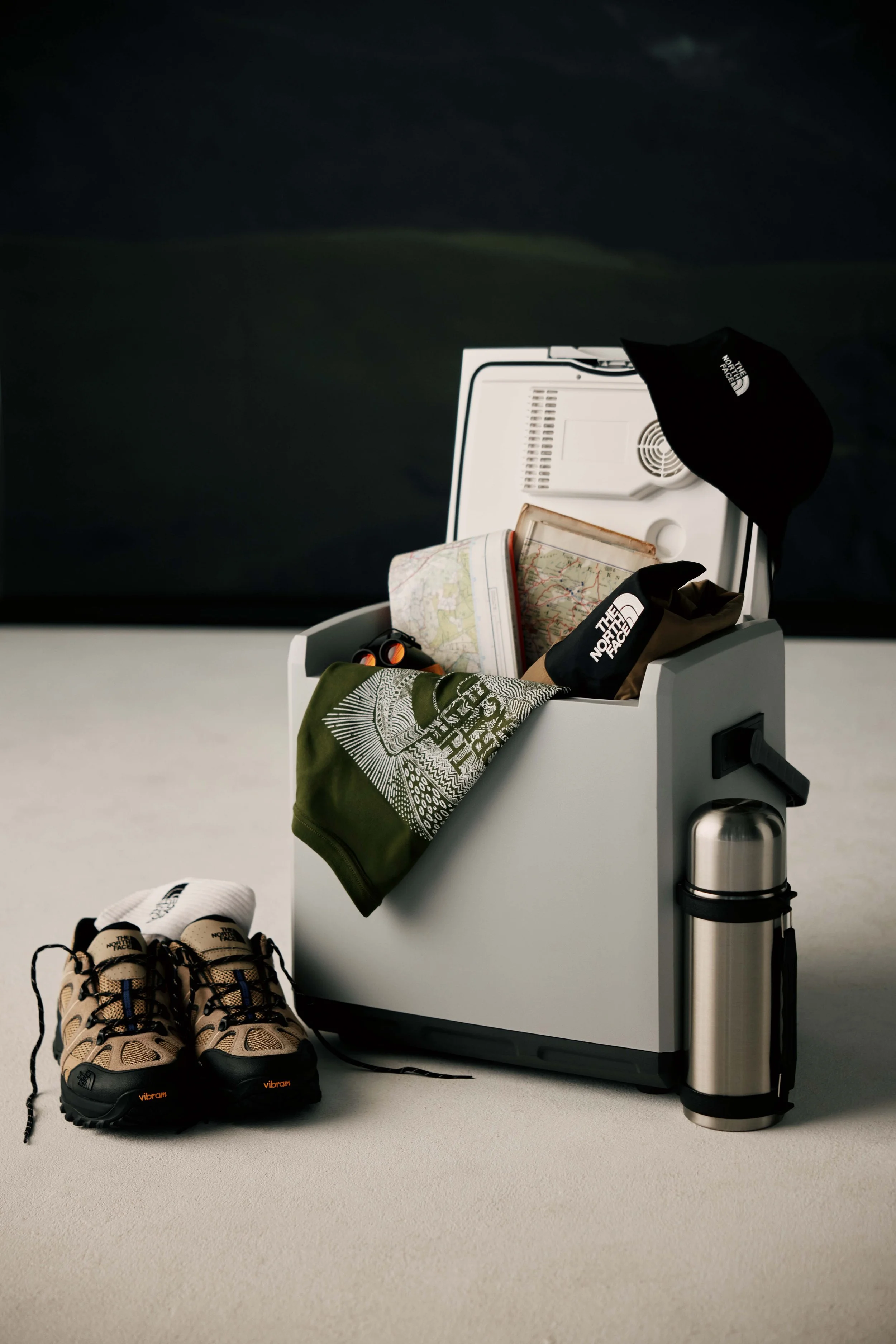 d08STILL LIFE045g.jpg