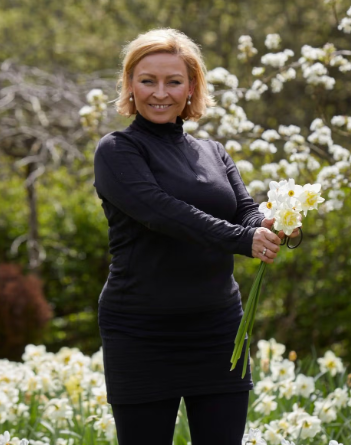 Serge Hill - Abbots Langley Festival: Anya Lautenbach on Money-Saving Gardening and Garden Opening