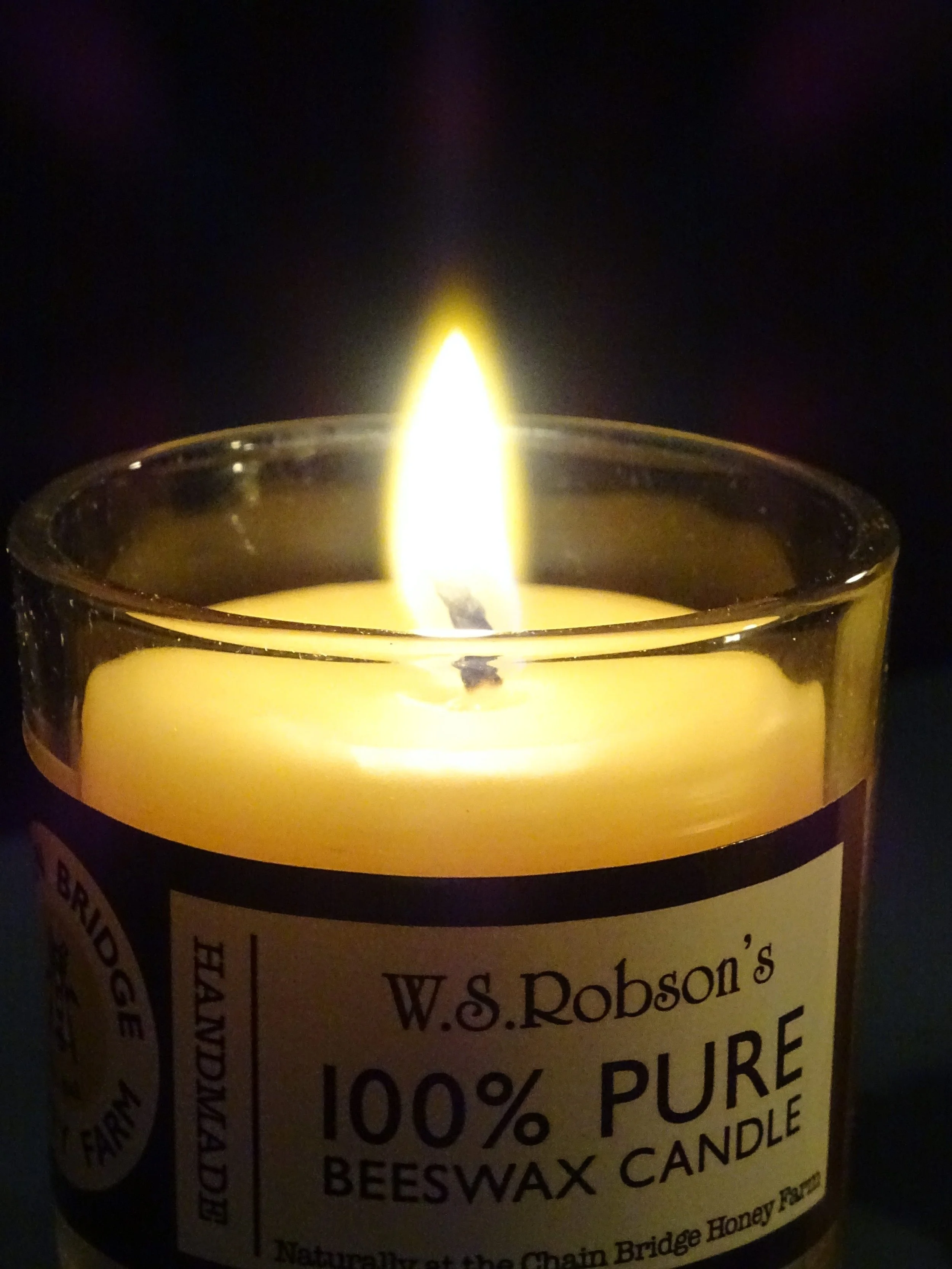 single-candle-e1505484088130.jpg