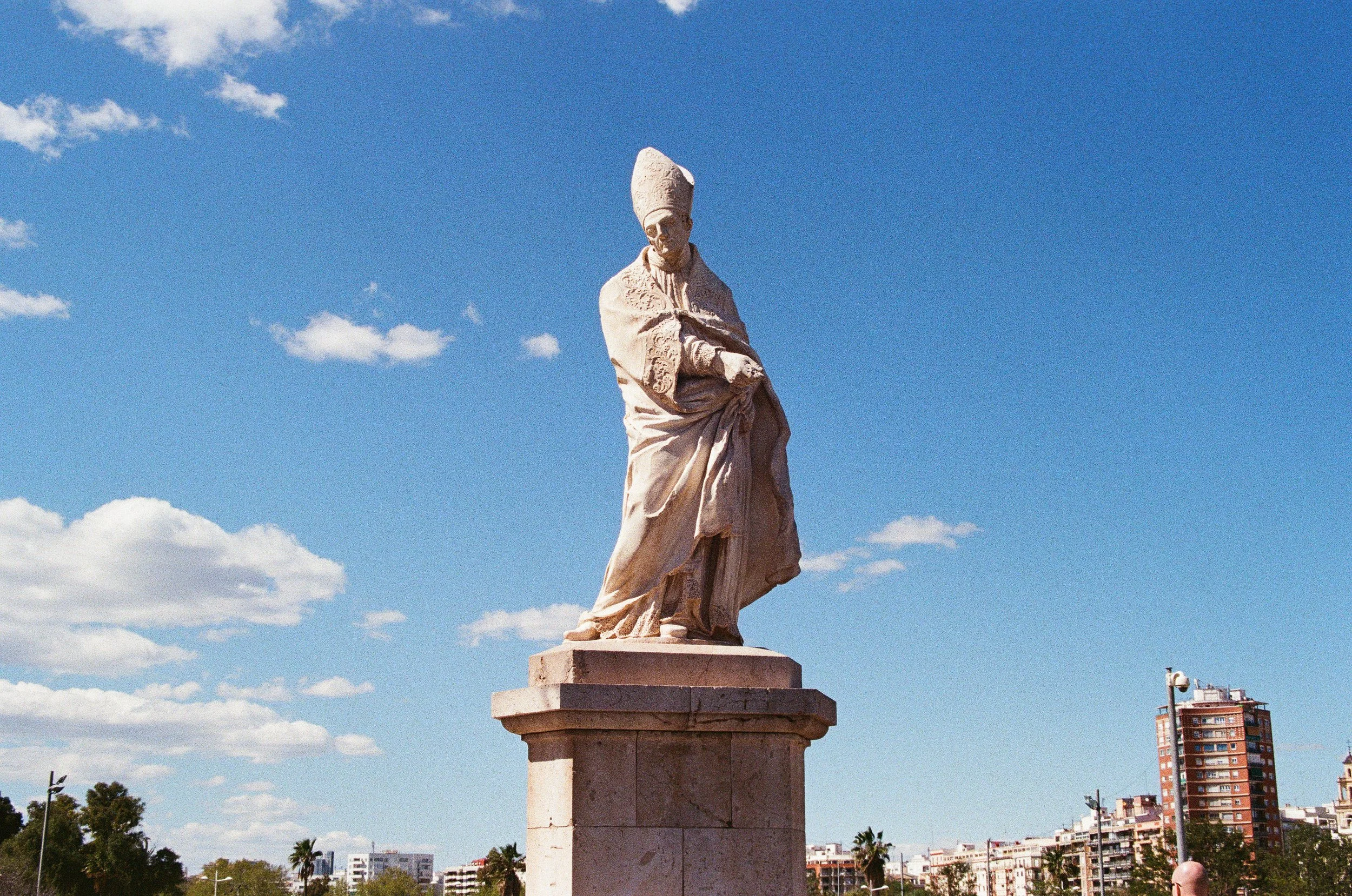 1242_22.jpg