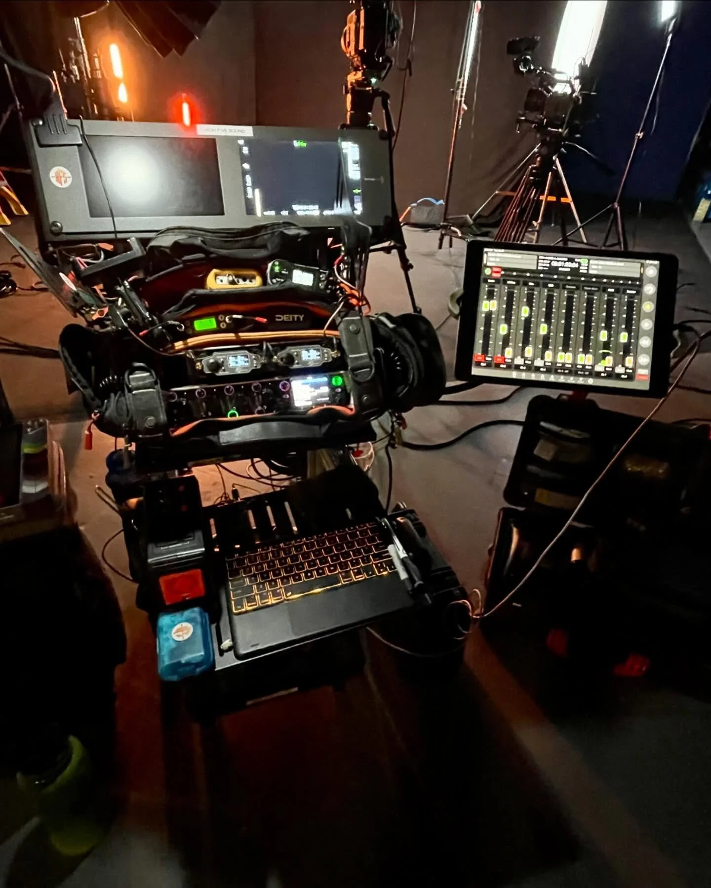 Interview ready 

#soundcartmini 
#minicart 
#soundevices888 
#lectrosonicsdsr4
#deity