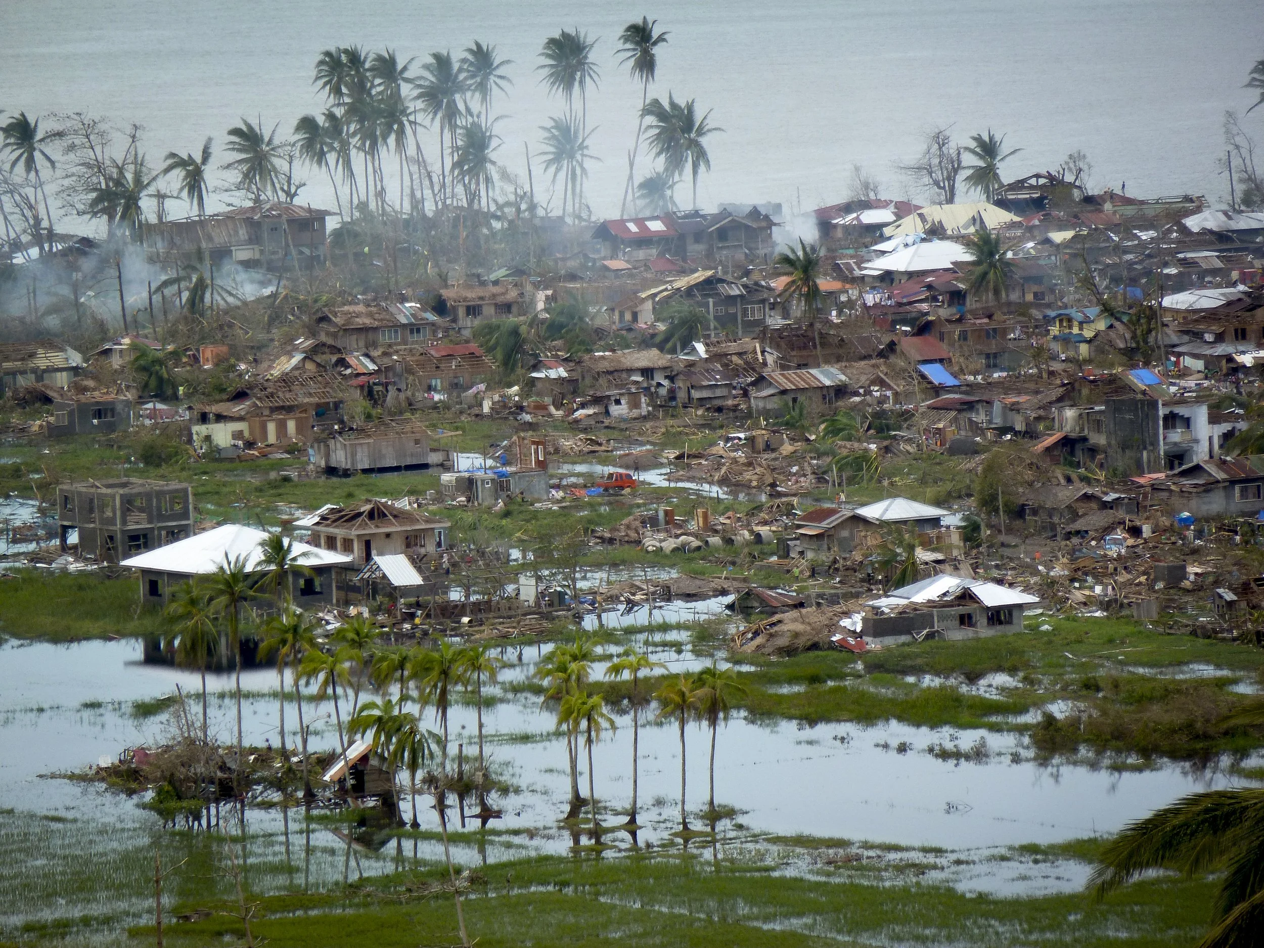 1047_Jonathan Pease, Philippines, 2012 © CICR.JPG