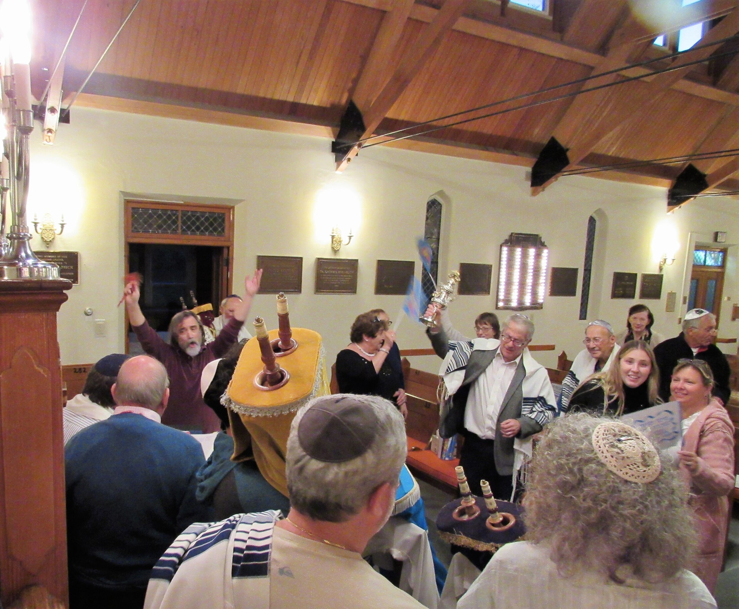 Sim Torah singing & dancing