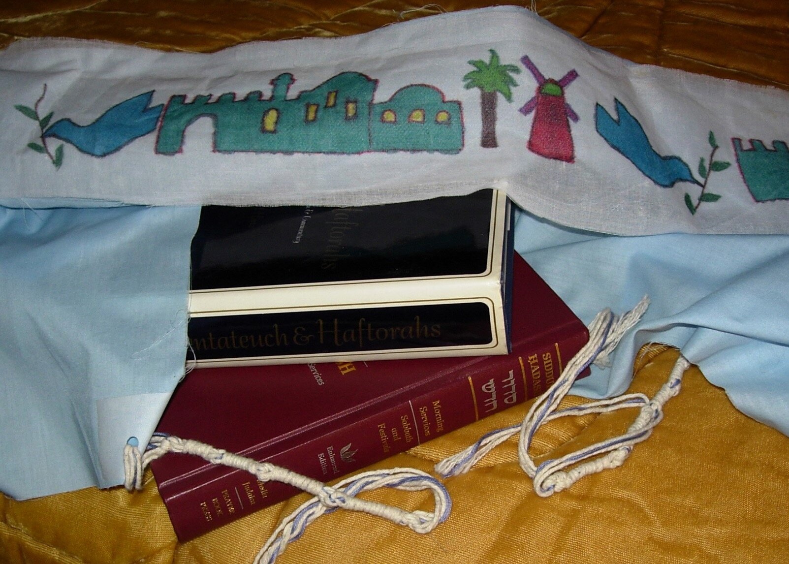 Talit & Prayerbooks