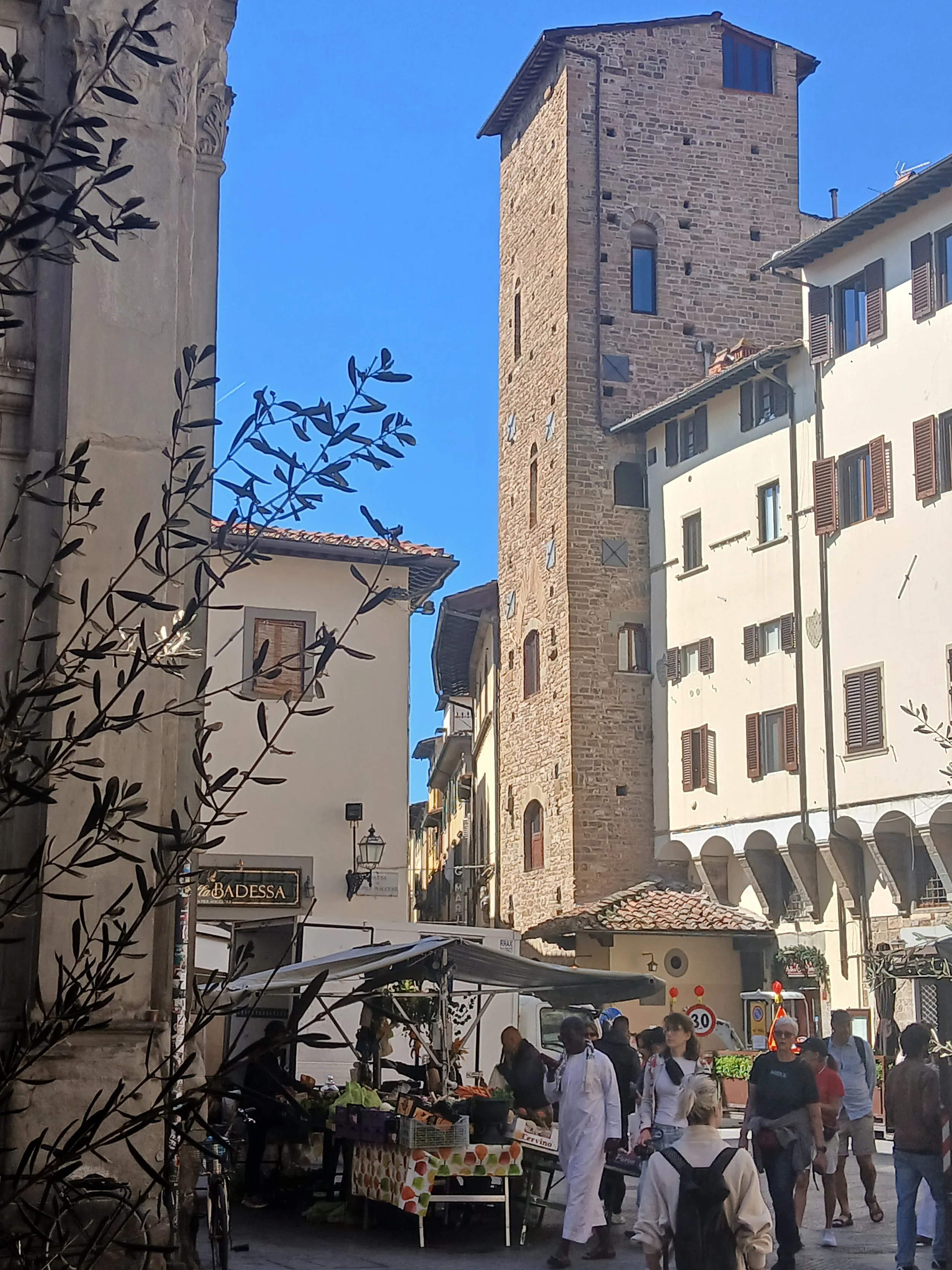 Kleiner Marktstand in den Gassen von Florenz
