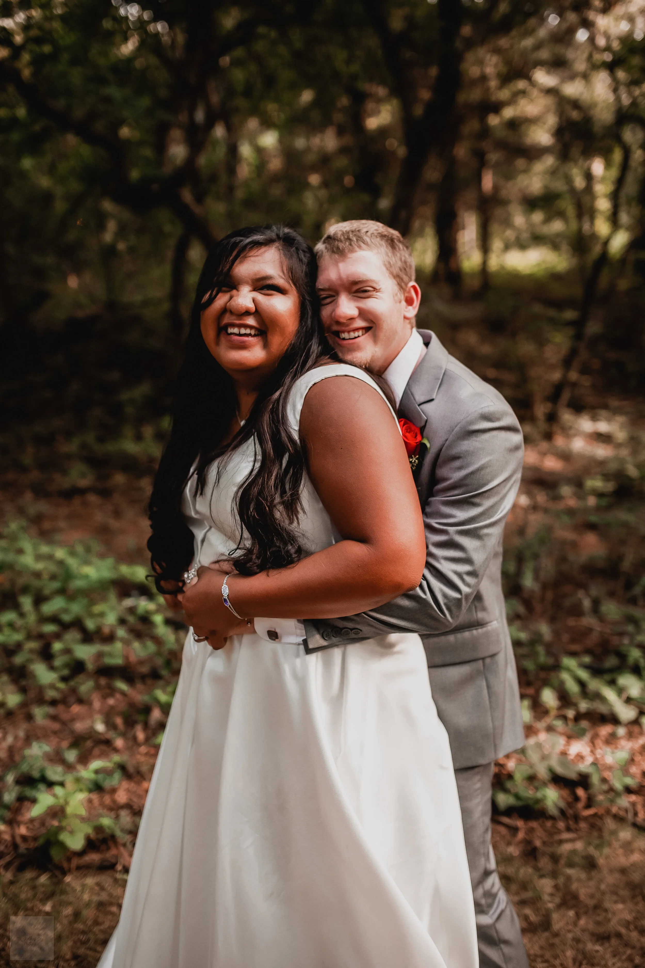 Barnett-Wedding-near-Guthrie-Oklahoma-at-Merrick-Hollow-Wedding-Venue-in-the-Summer-by-Well-of-Joy-Photo-31.jpg