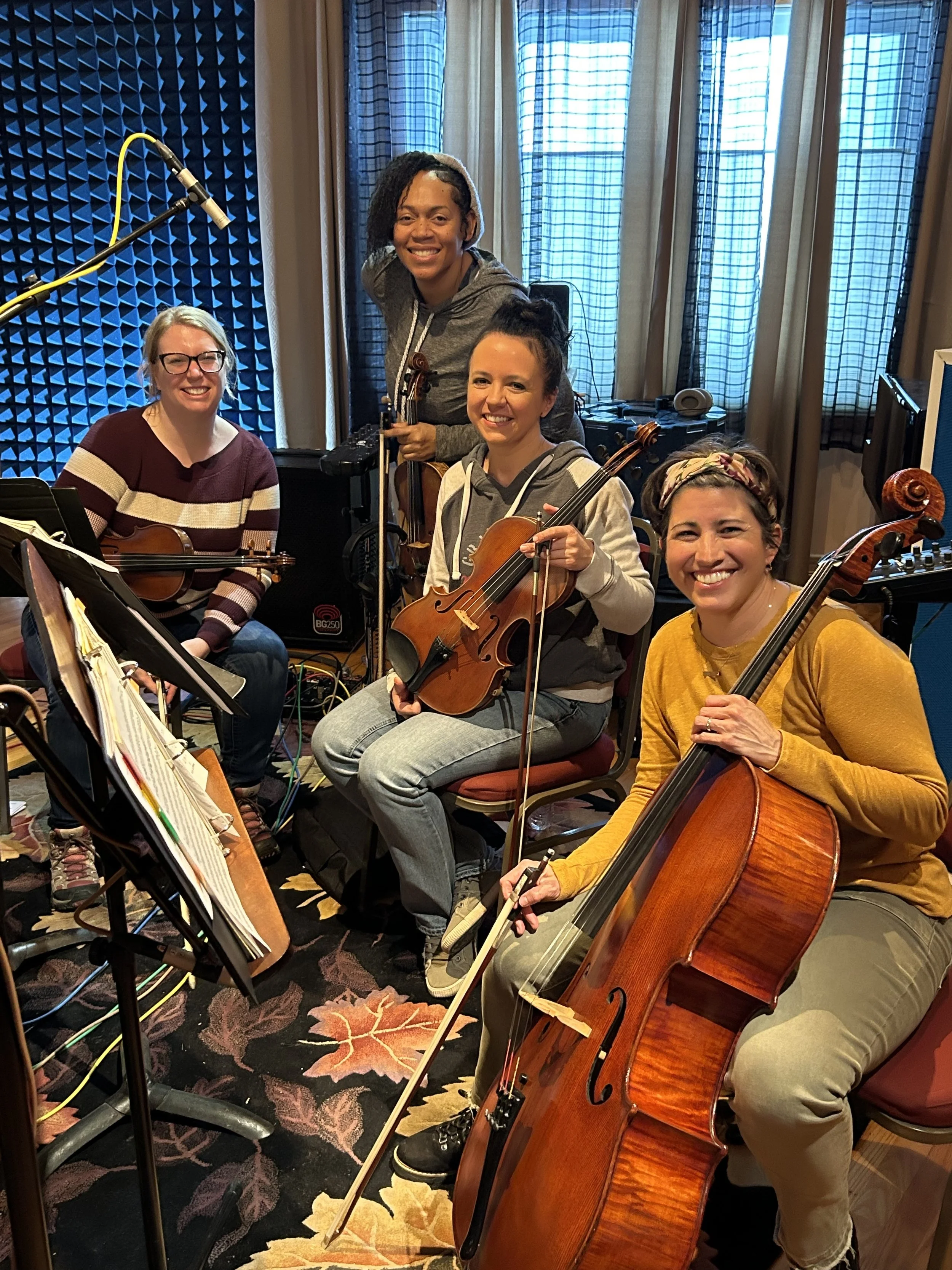 CrescendoTrio_InStudioRecordingMusic.jpg
