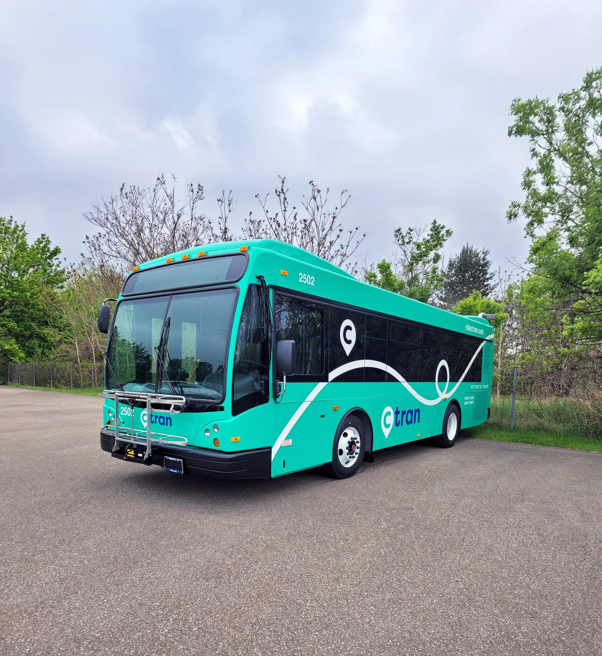 bus-image-extend enhance.jpg