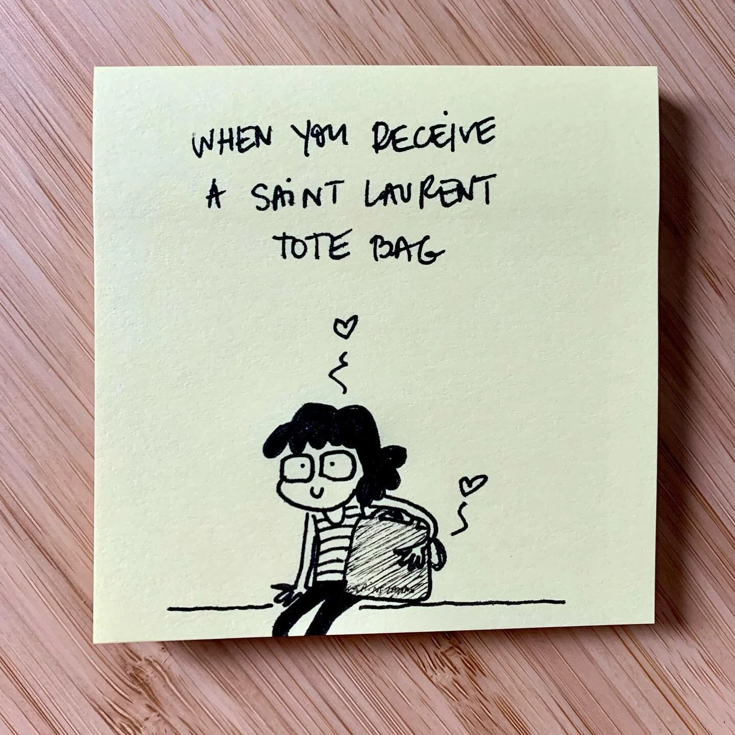 ❤️👜 @maud.kuipers 🥰 @ysl  #bestfriendgift #saintlaurent #saintlaurentparis #rivedroiteexclusive #saintlaurentsignature #trickortreat #totebag #gift #surprise #doodle #postit #cartoon #fashion #2021