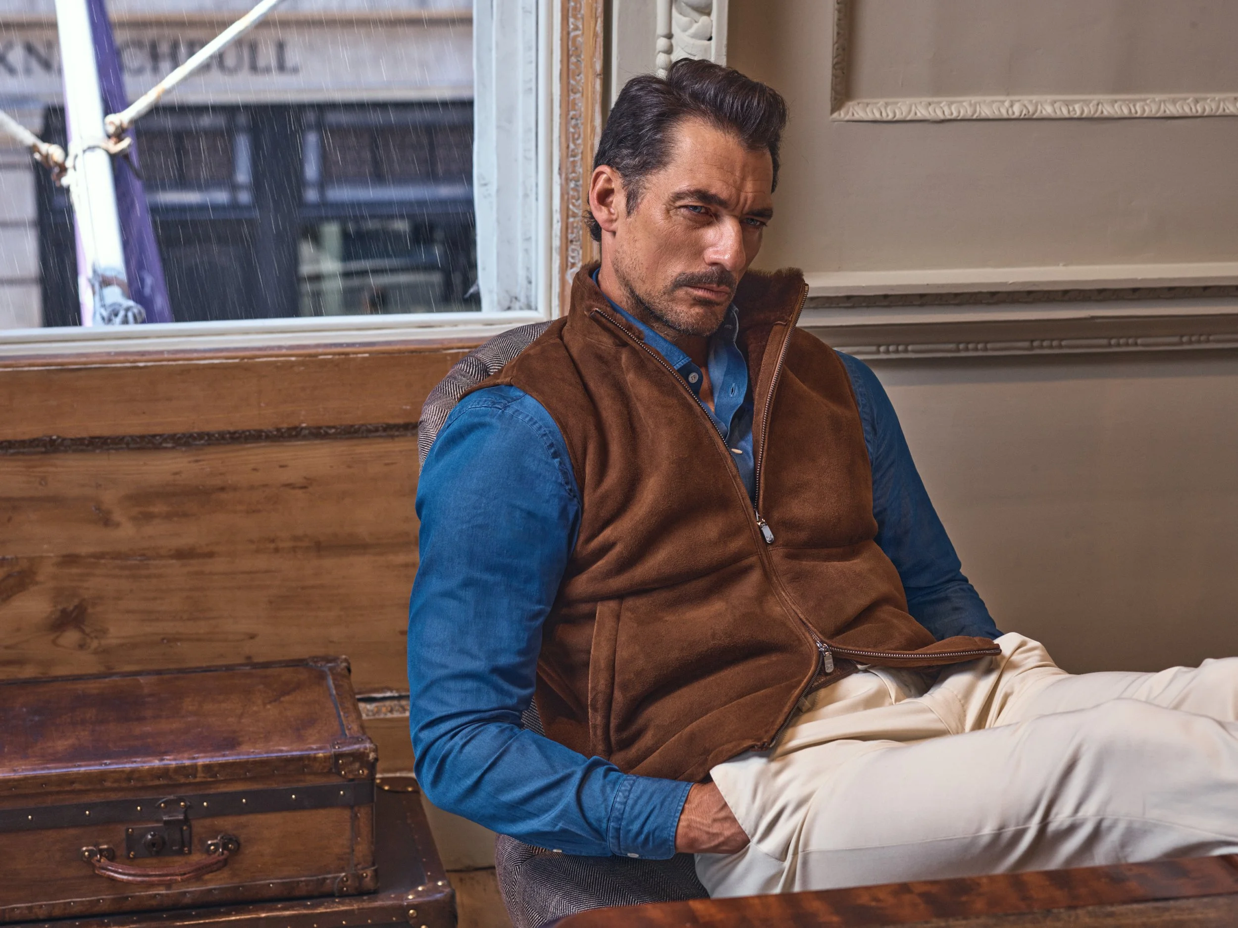 HACKETT_AW25_SAVILE_ROW_06_031_72DPI.JPG