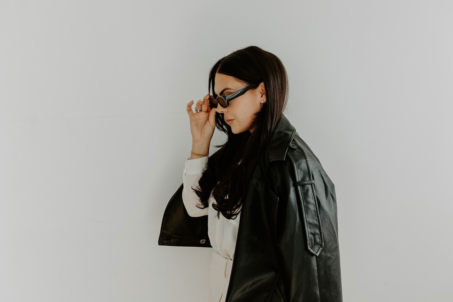 Why Branding Photos Matter⁠
⁠
Your audience sees more than your words&mdash;they see your face, your space, your vibe.⁠
Strong visuals build trust, connection, and a sense of who you are before you even say a word.⁠
Let&rsquo;s craft images that feel