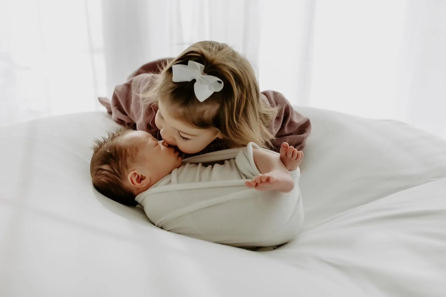 Raise your friggin hand if you&rsquo;re ready for spring. It feels like one year away. 🤨🖤