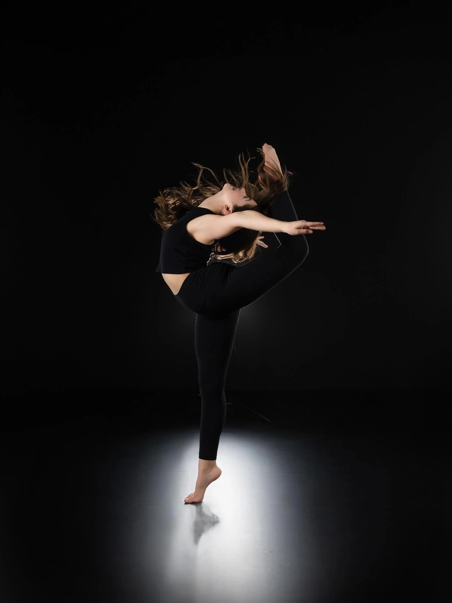 ✨ Calling all dancers &amp; dance moms ✨

We&rsquo;re opening the studio doors a little wider and inviting YOU in.

At Cedar and Moss Studios, dance isn&rsquo;t just movement&mdash;it&rsquo;s art, emotion, and the story you didn&rsquo;t know your bod