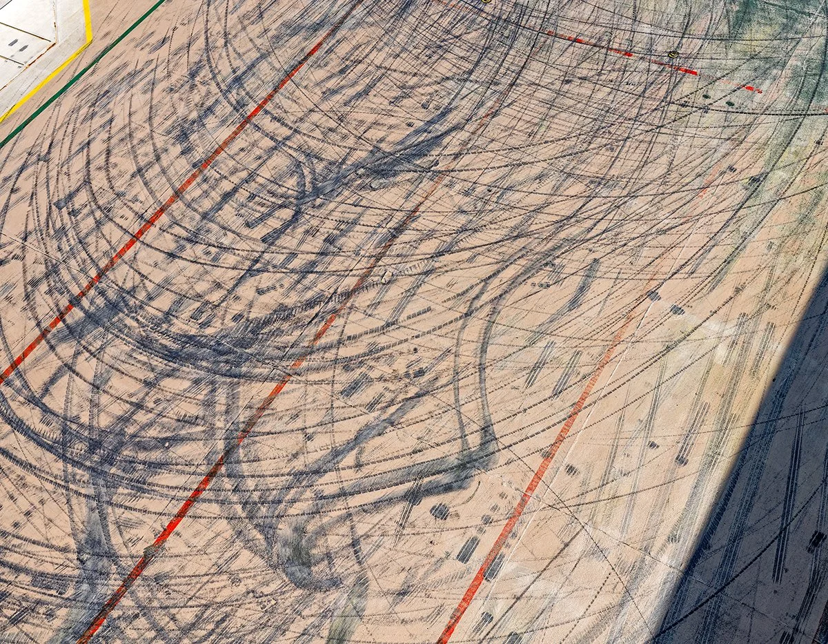 ABSTRACT #1252.jpg