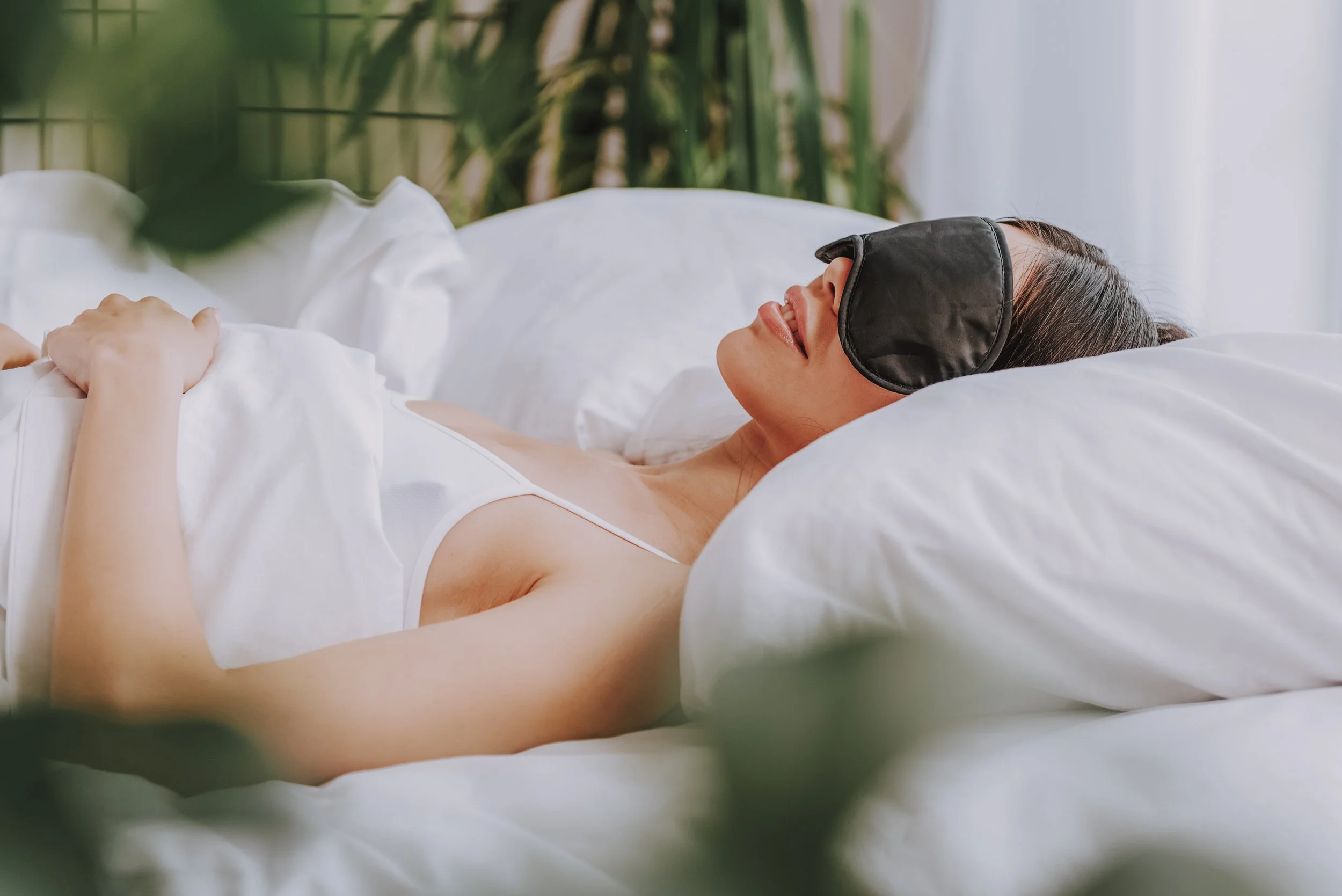 Gifts to Help Your Loved Ones Create the Ideal Sleep Sanctuary