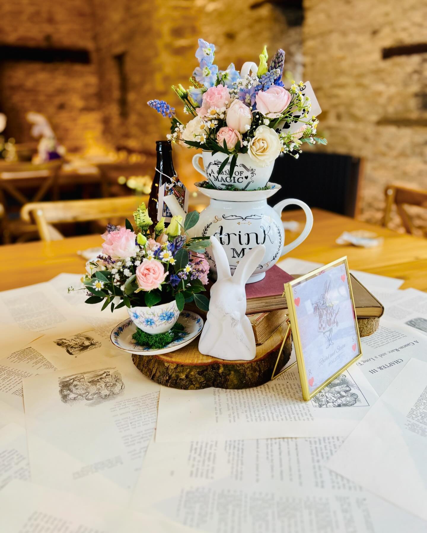 R &amp; S invested meticulous effort in curating their Alice in Wonderland wedding day at @thegreatbarnaynho. 

Overflowing teacups &amp; teapots, filled with seasonal pastel blooms, rabbits, book pages, and playing cards served as enchanting centrep