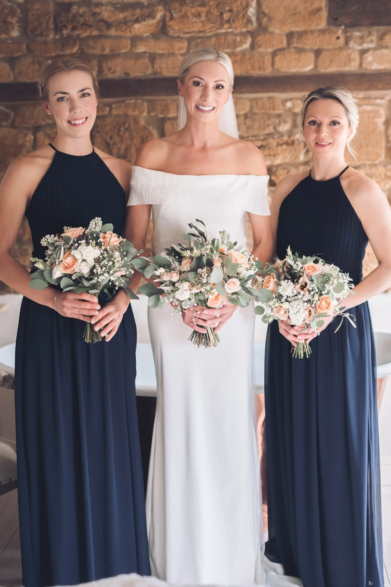 How to budget for wedding flowers