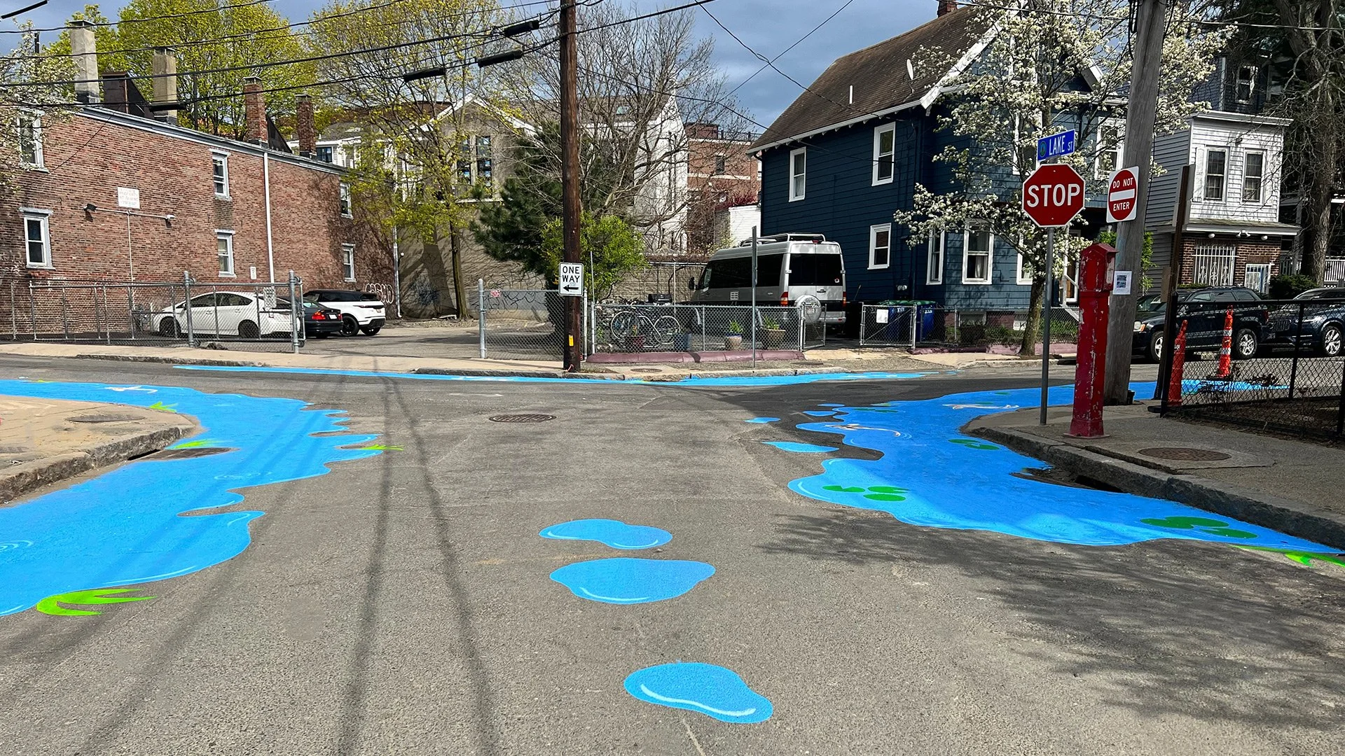 Middle of Lake Street intersection with blue "fake lake" clear corners