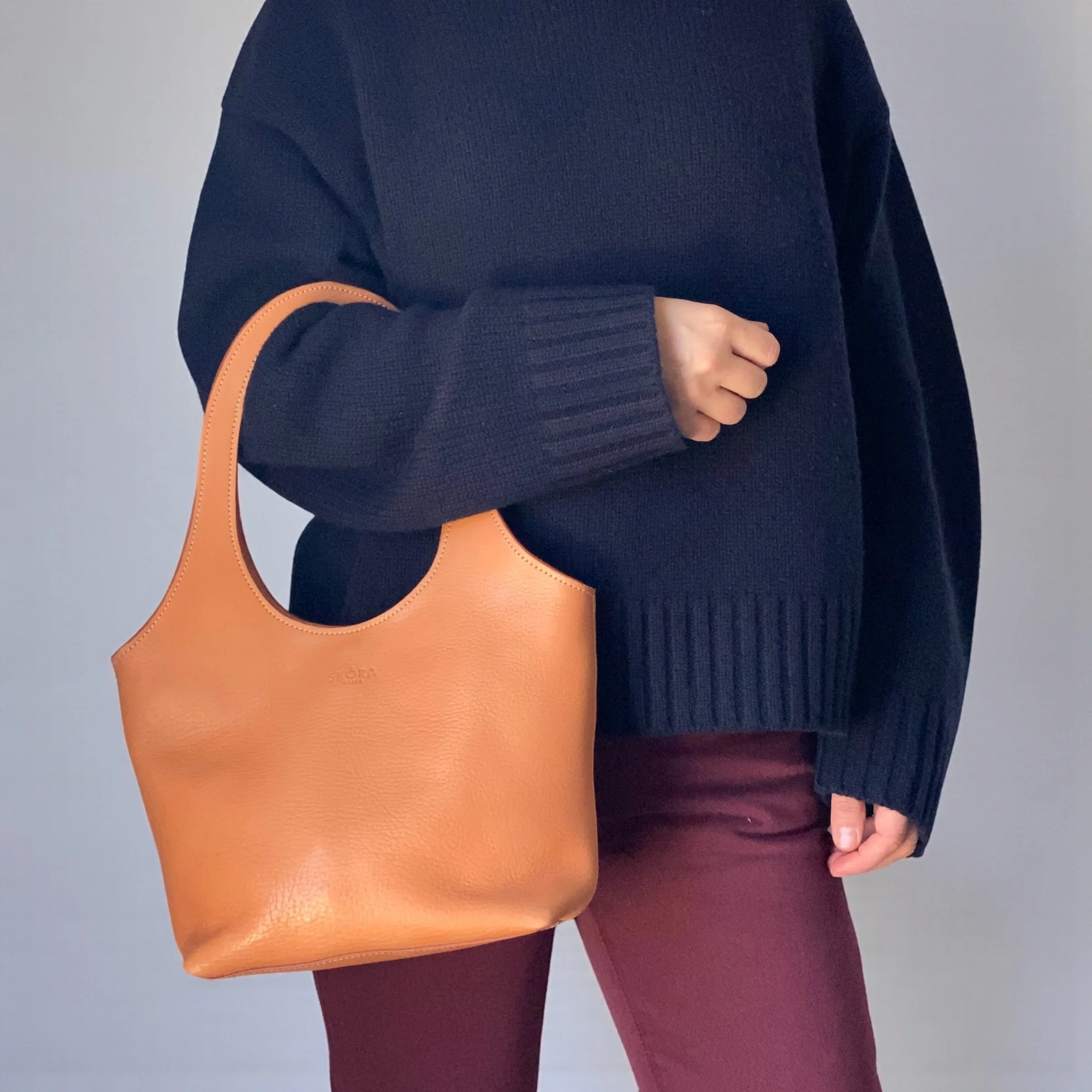 Loma Bag Saddle Tan 4.JPG