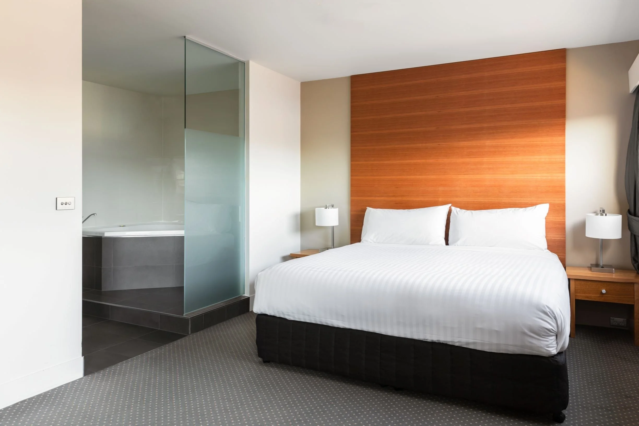 Spa Apartment bedroom and spa