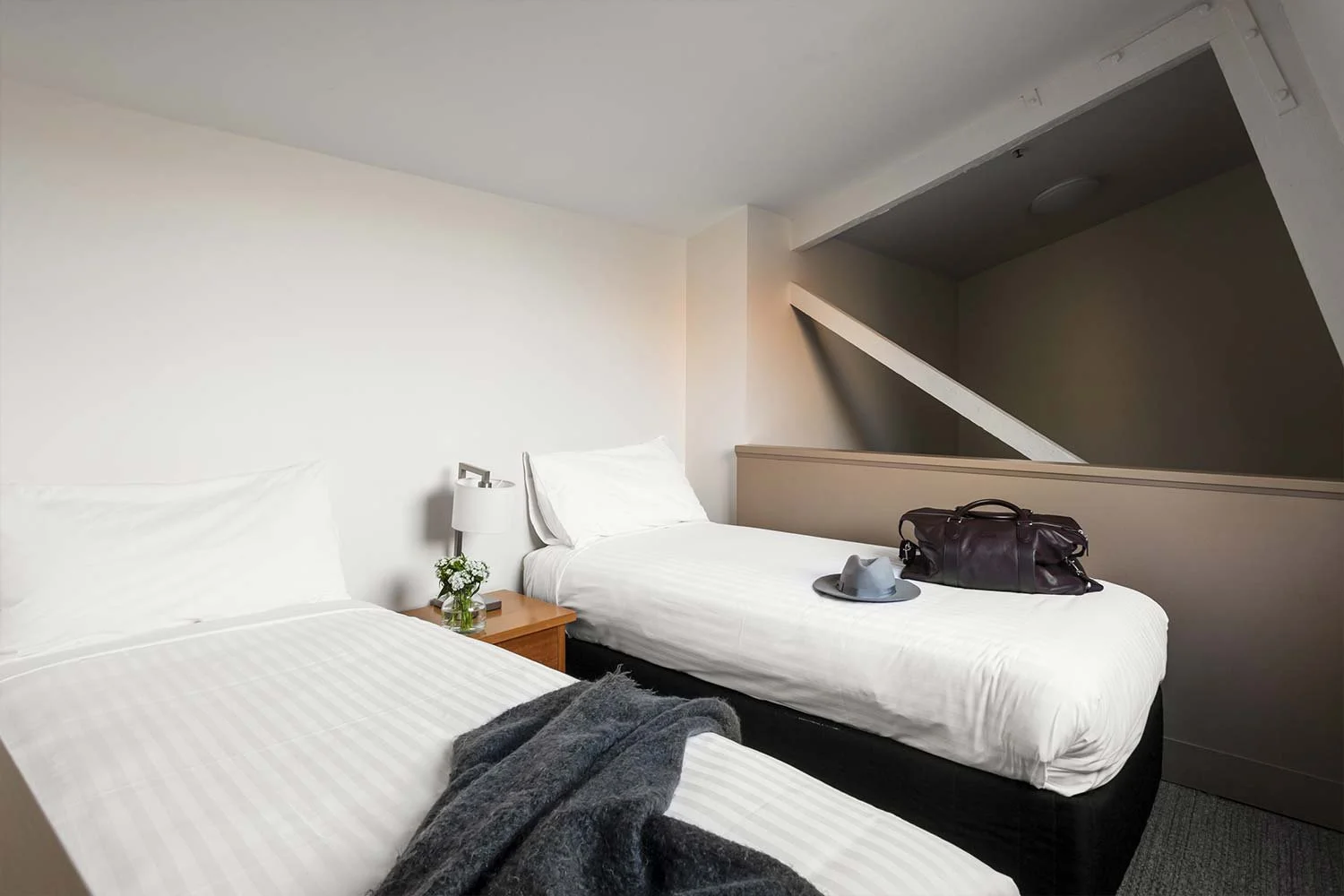 2 a 1 6 Loft_Apartment_TwoBeds.jpg